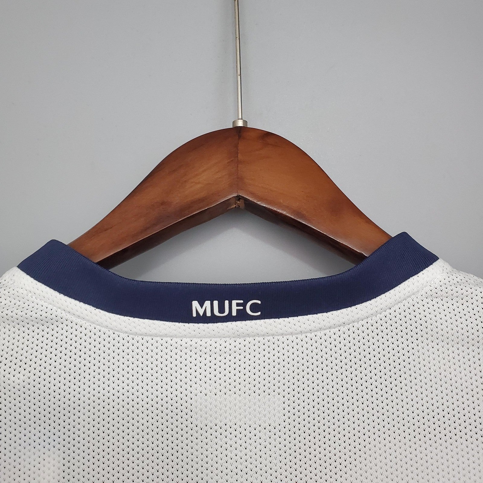 Retro Manchester United League Edition Away White