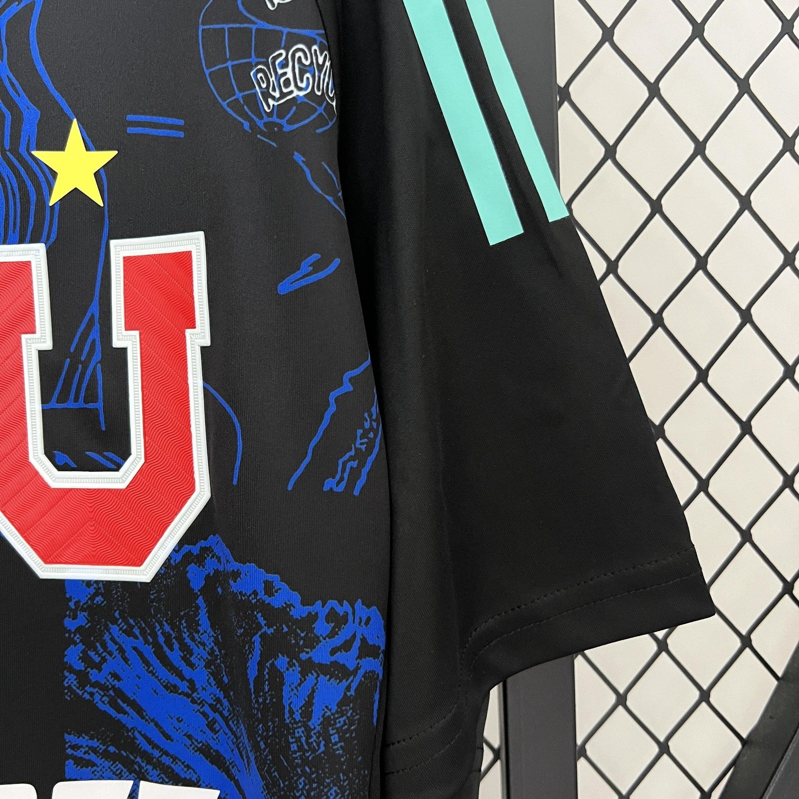 24 25 University of Chile Goalkeeper 2