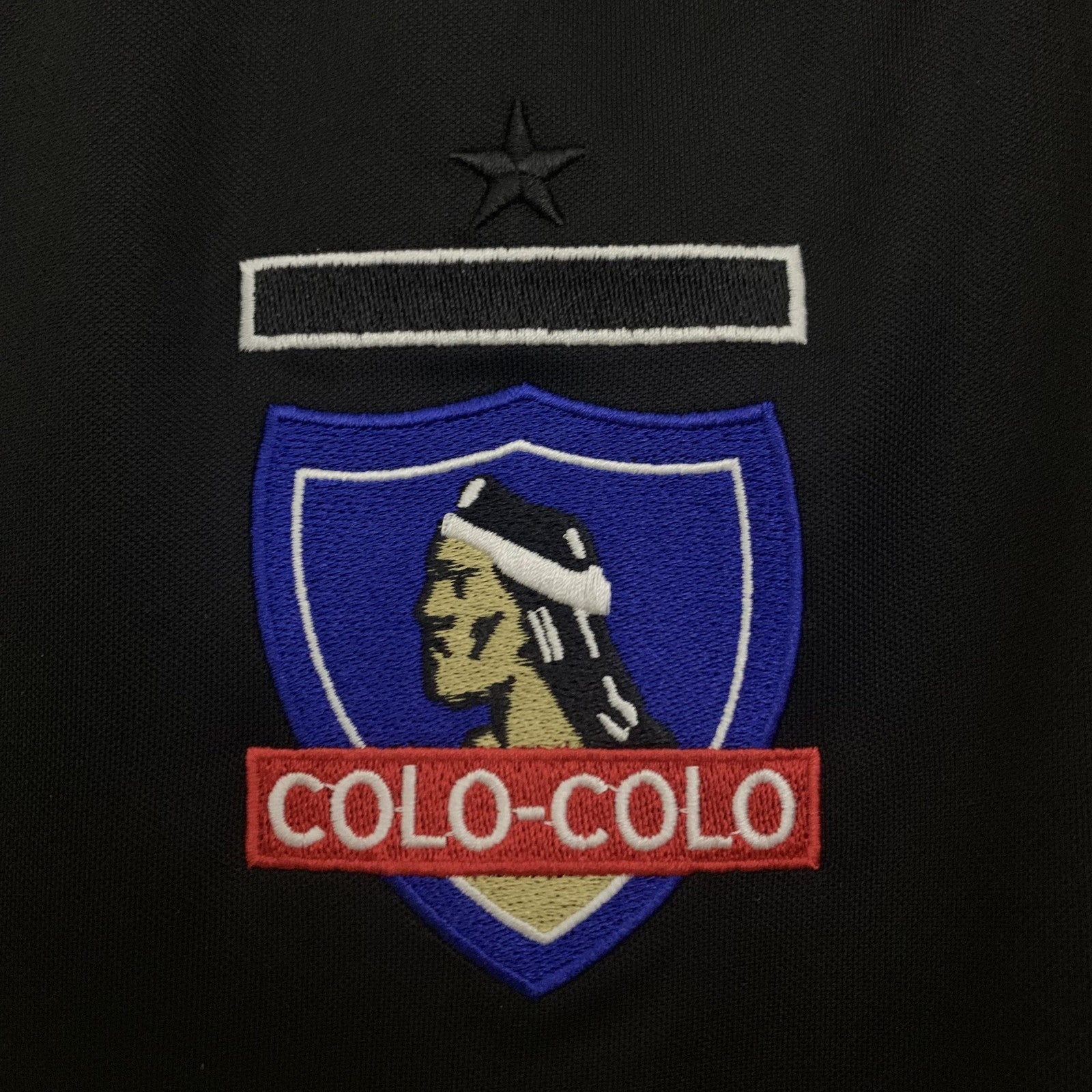 Retro Colo Colo 2011 Away