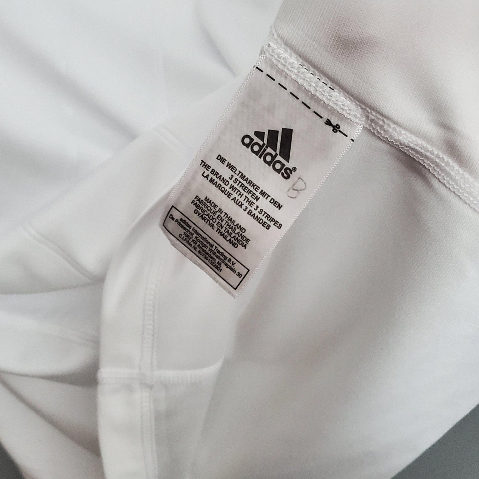 Retro Real Madrid 10 11 Home