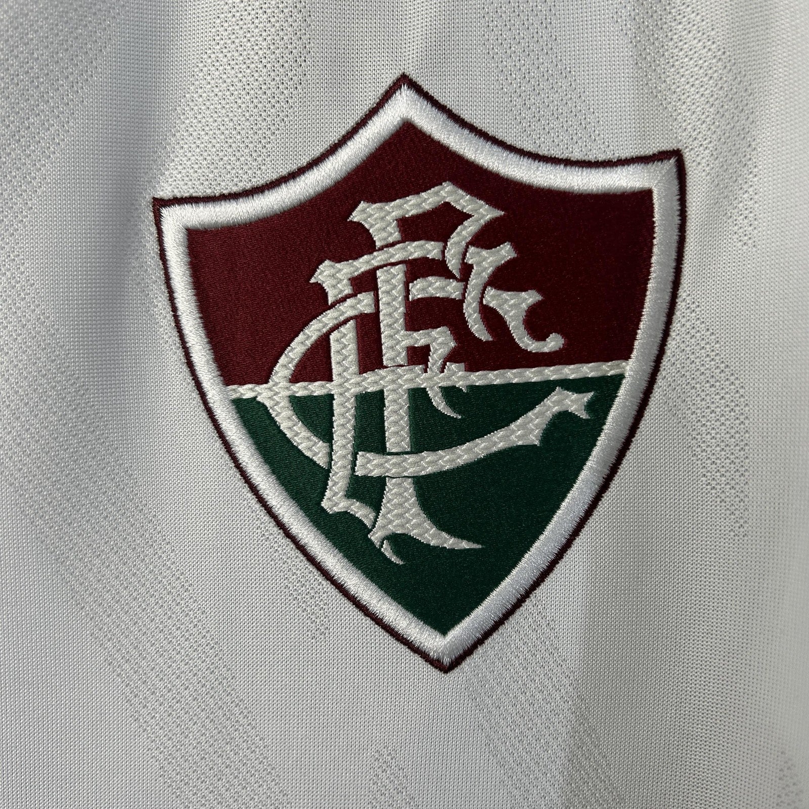 25 26 Fluminense Away