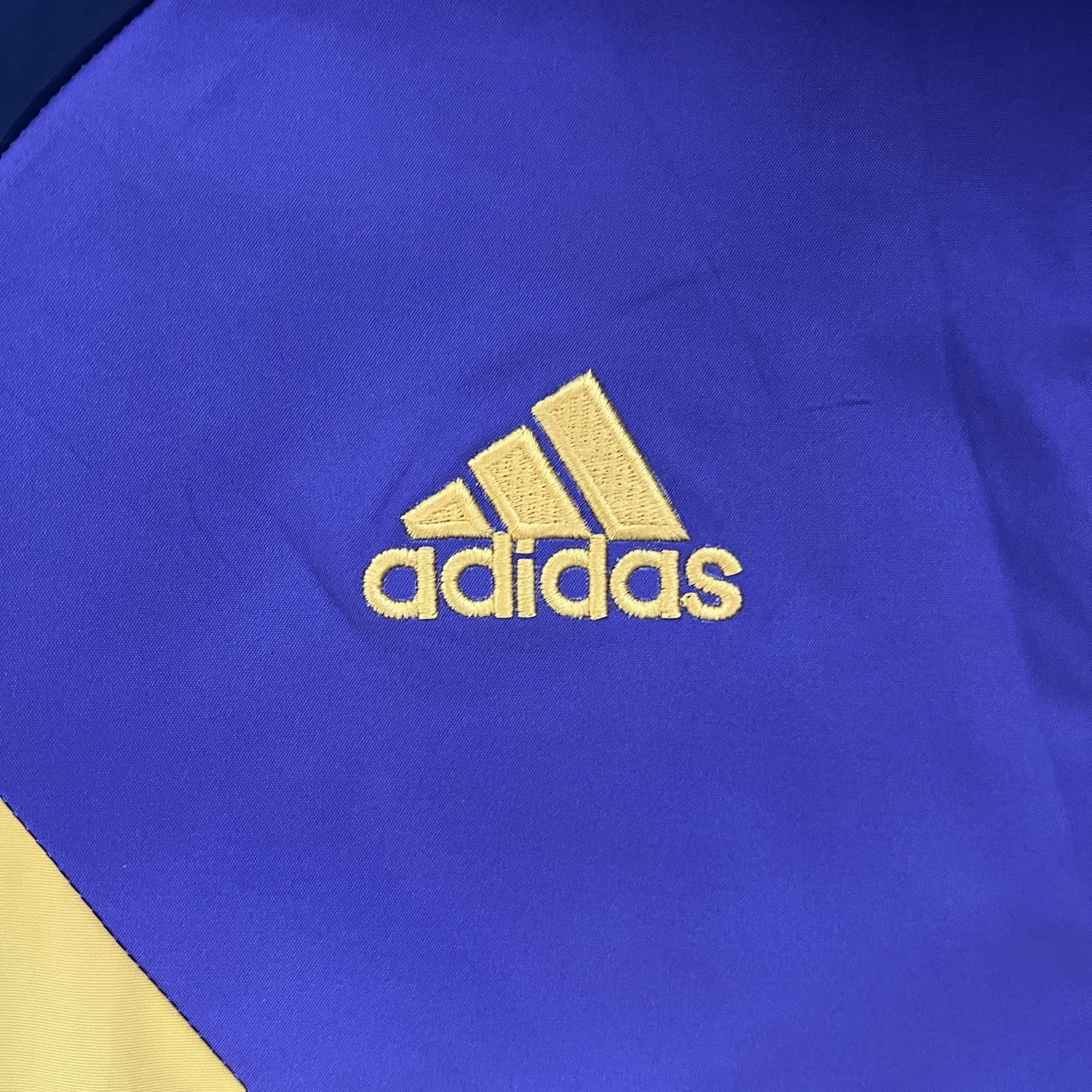 24 25 Real Madrid Trench Coat Reversible 7