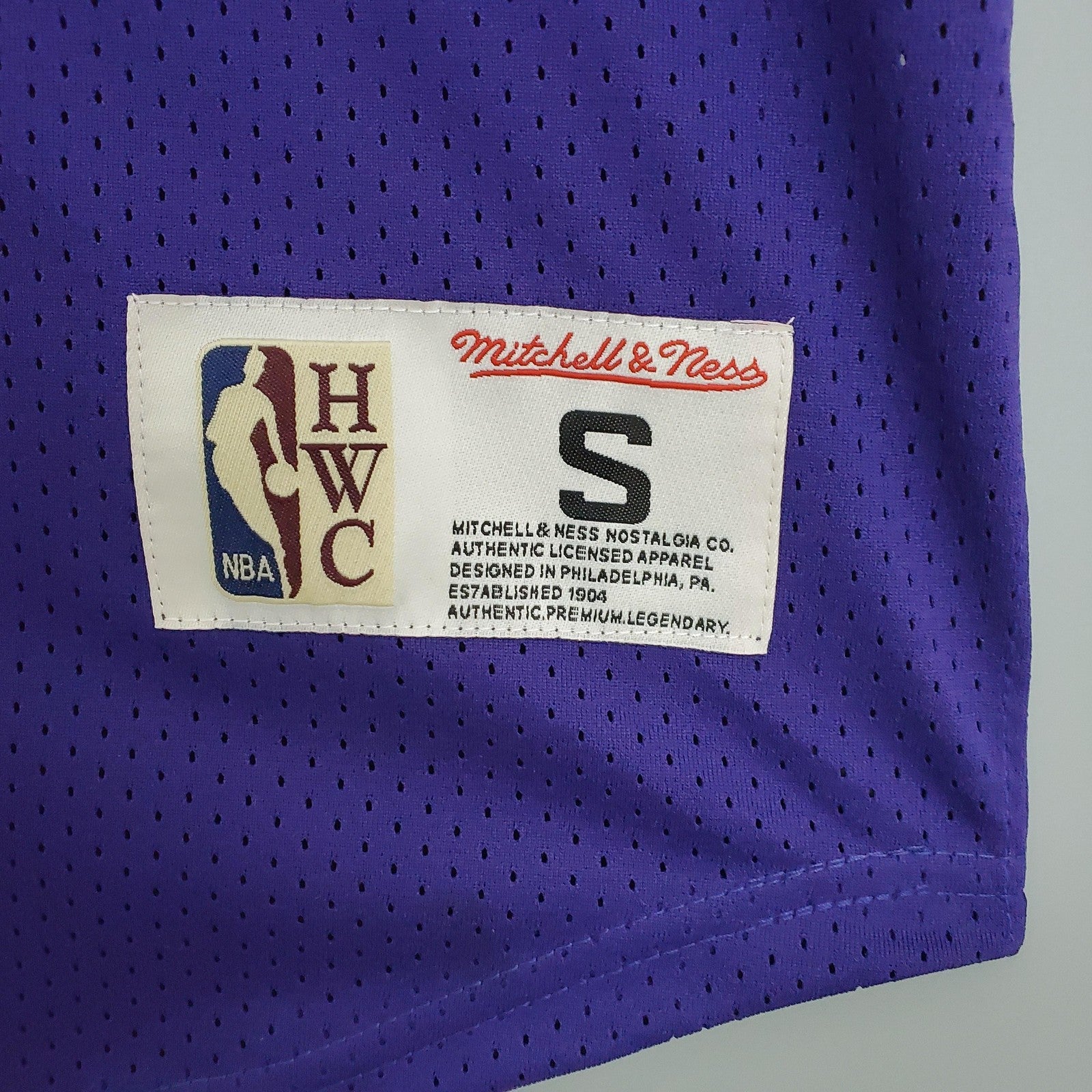 Mitchellness Lakers Purple No 8 Bryant Retro Mesh Short Sleeve