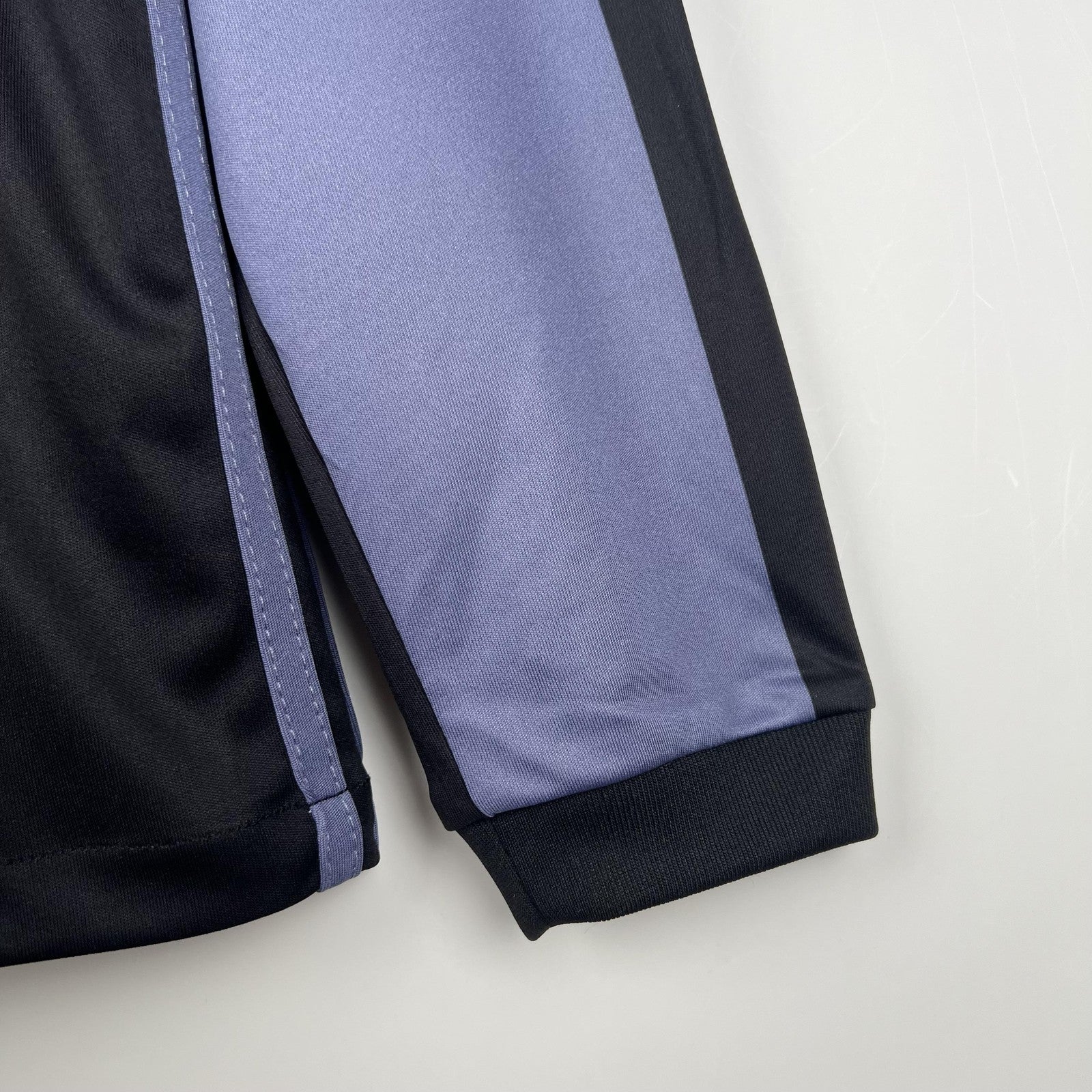 Retro Long Sleeve Real Madrid 16 17 Third Away