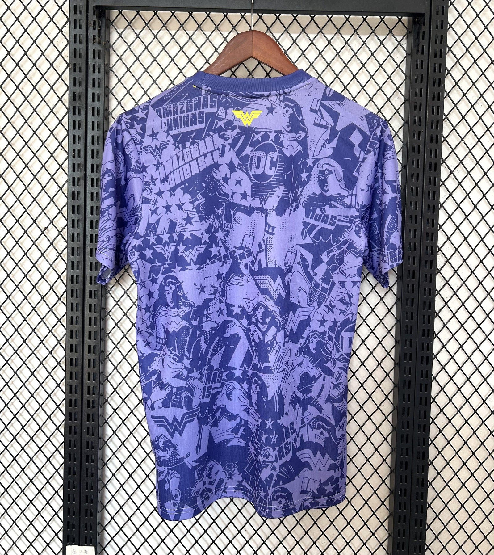 25 26 Tigers Pre Game Suit