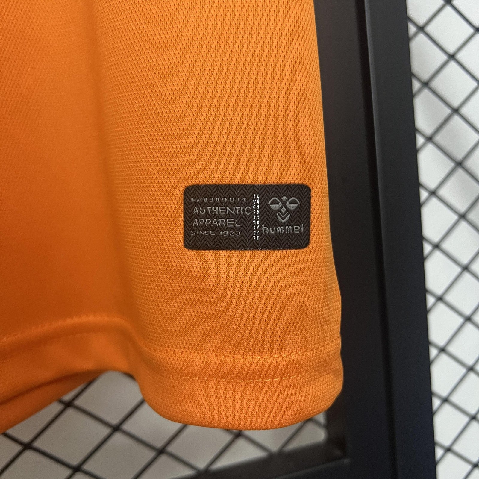 24 25 Celta Third Away