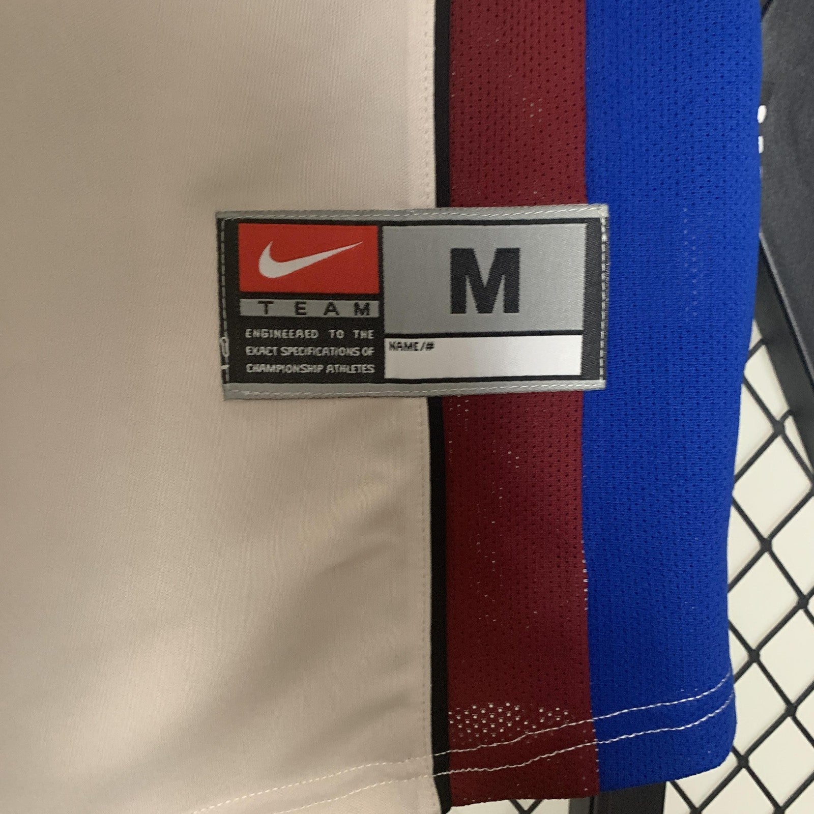 Retro Barcelona 98 99 Away