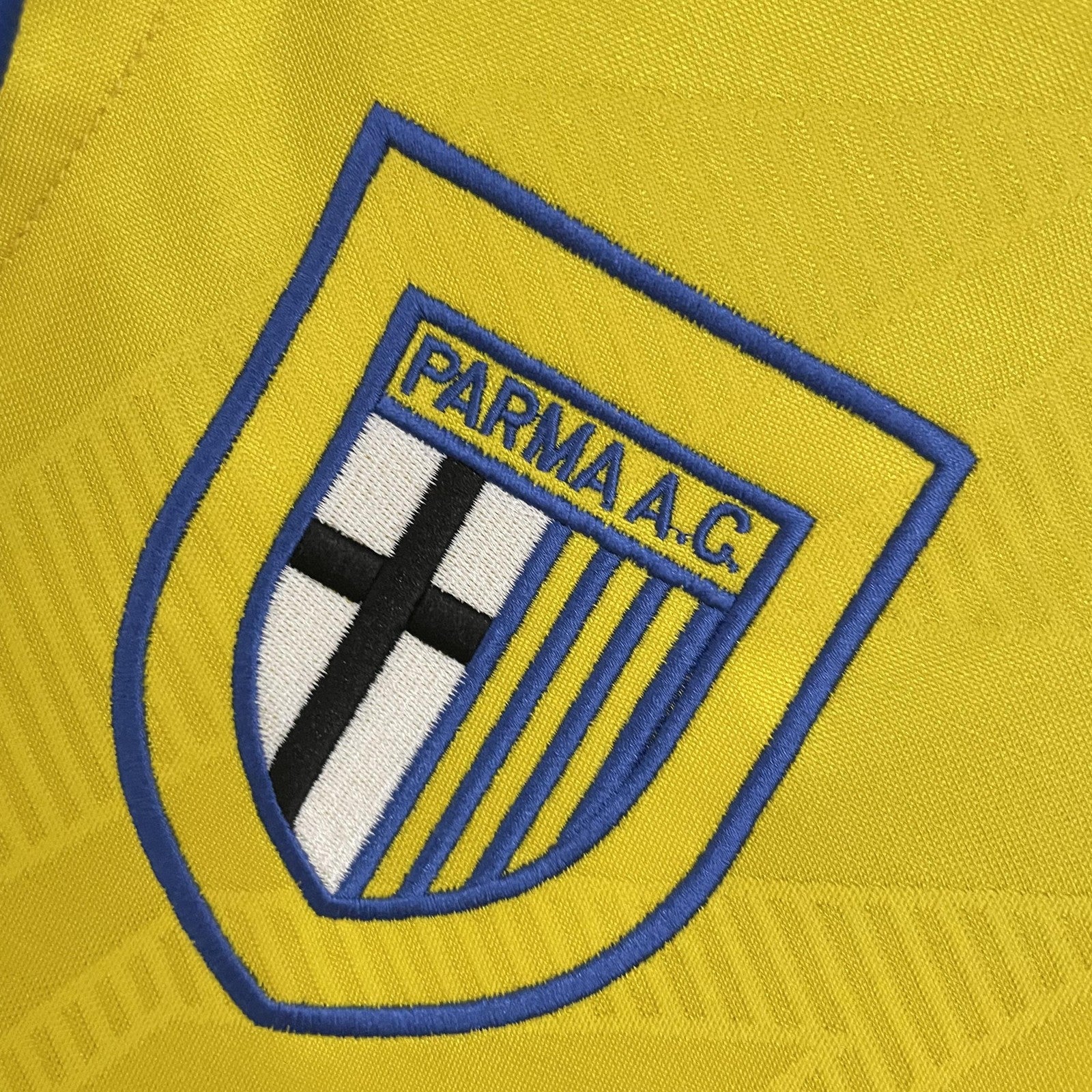 Retro Parma 93 95 Home