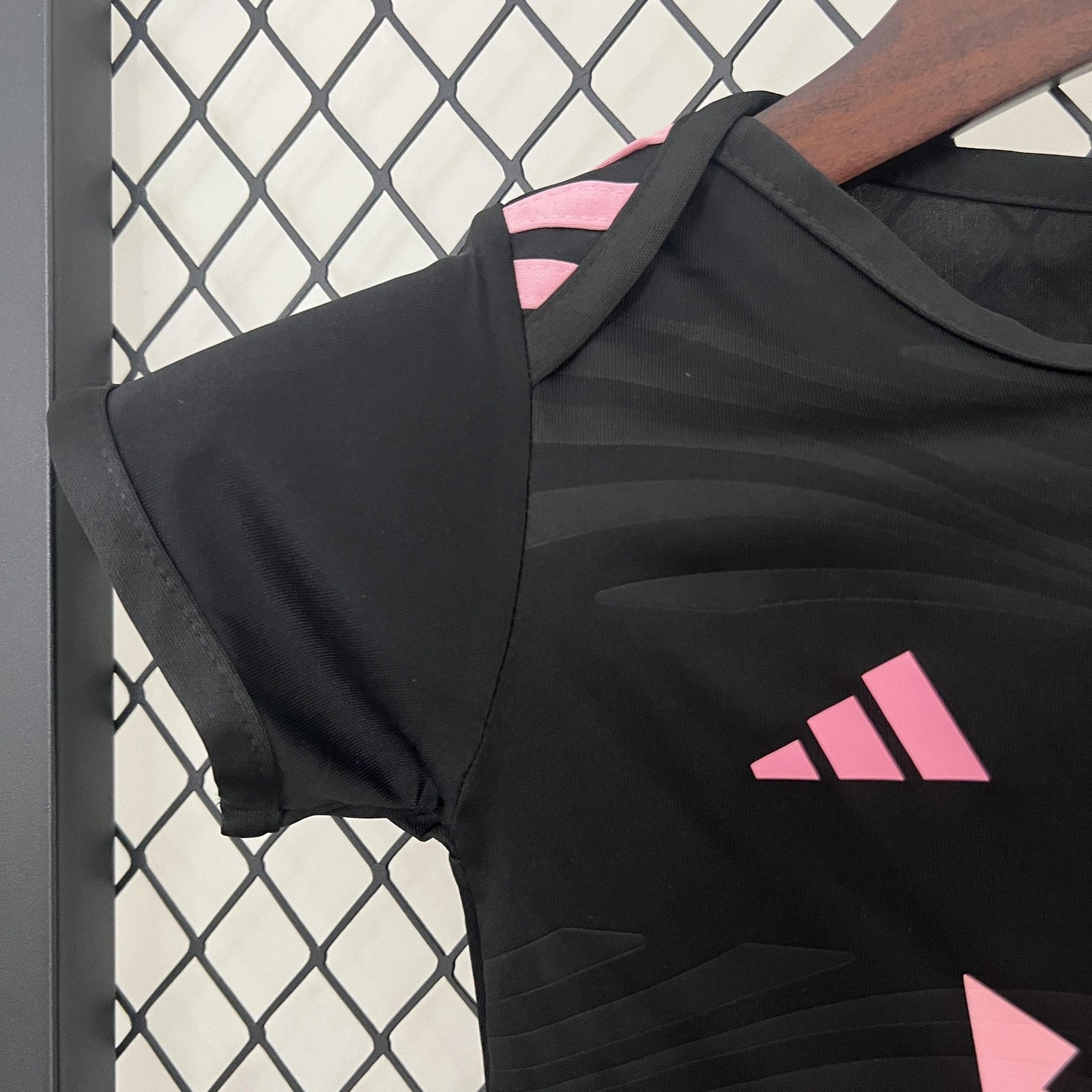 24 25 Baby Miami Away