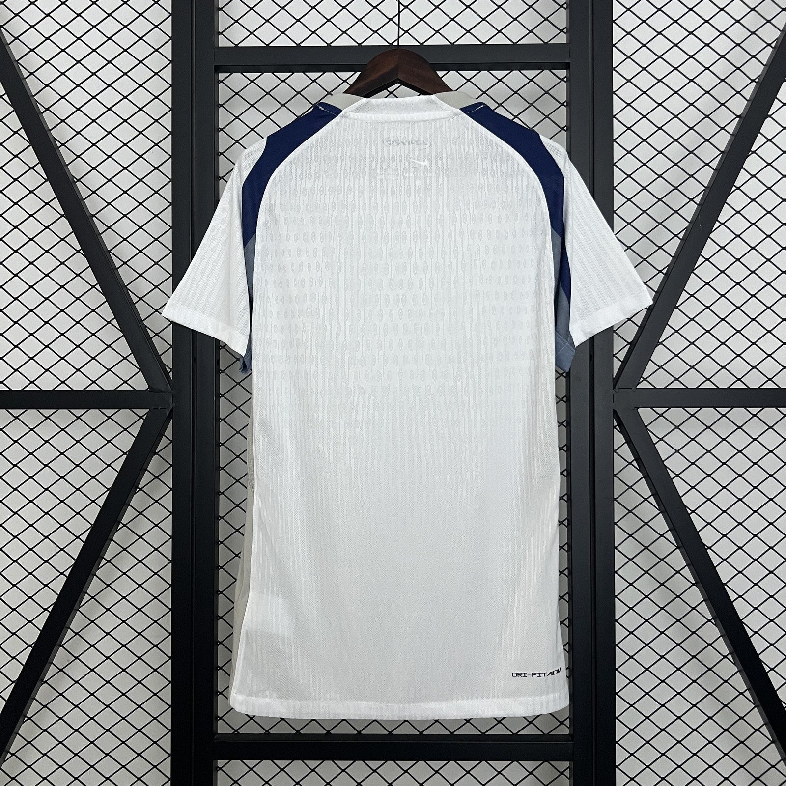 25 26 Player Tottenham Home