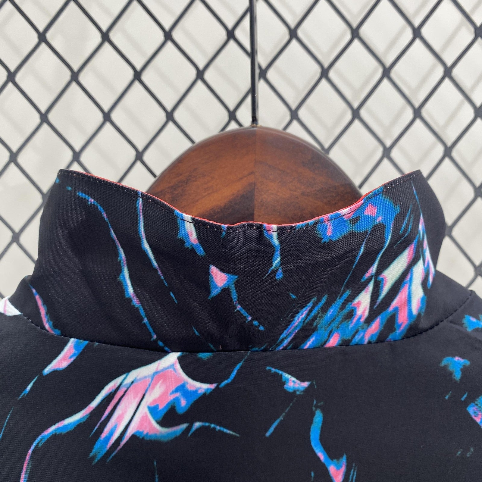 24 25 Tigers Windbreaker