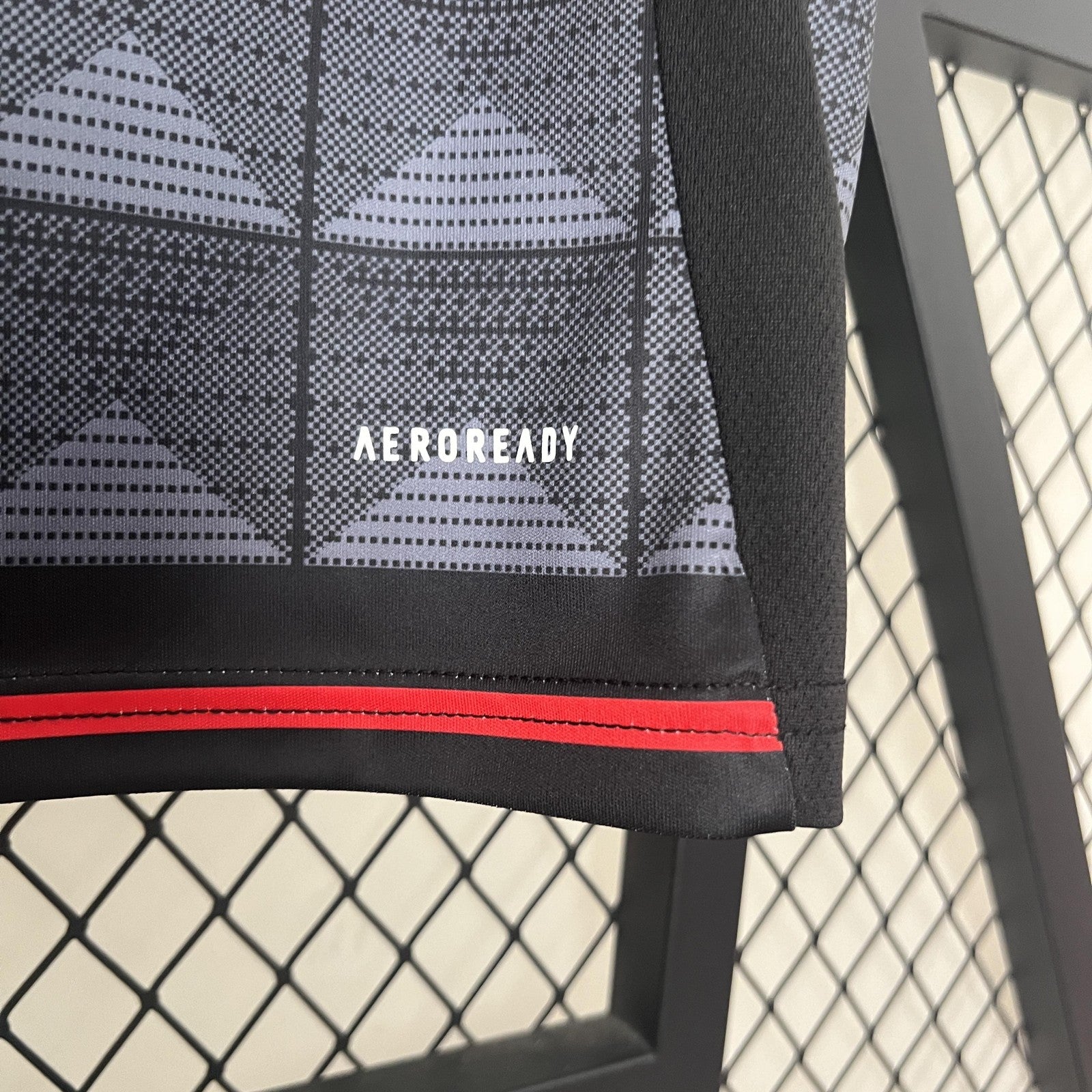 24 25 Union Berlin Away