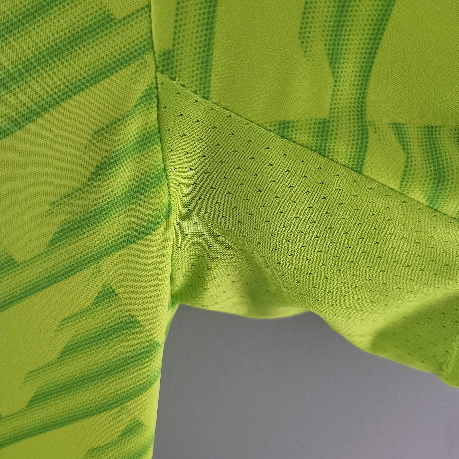 22 23 M U Third Away