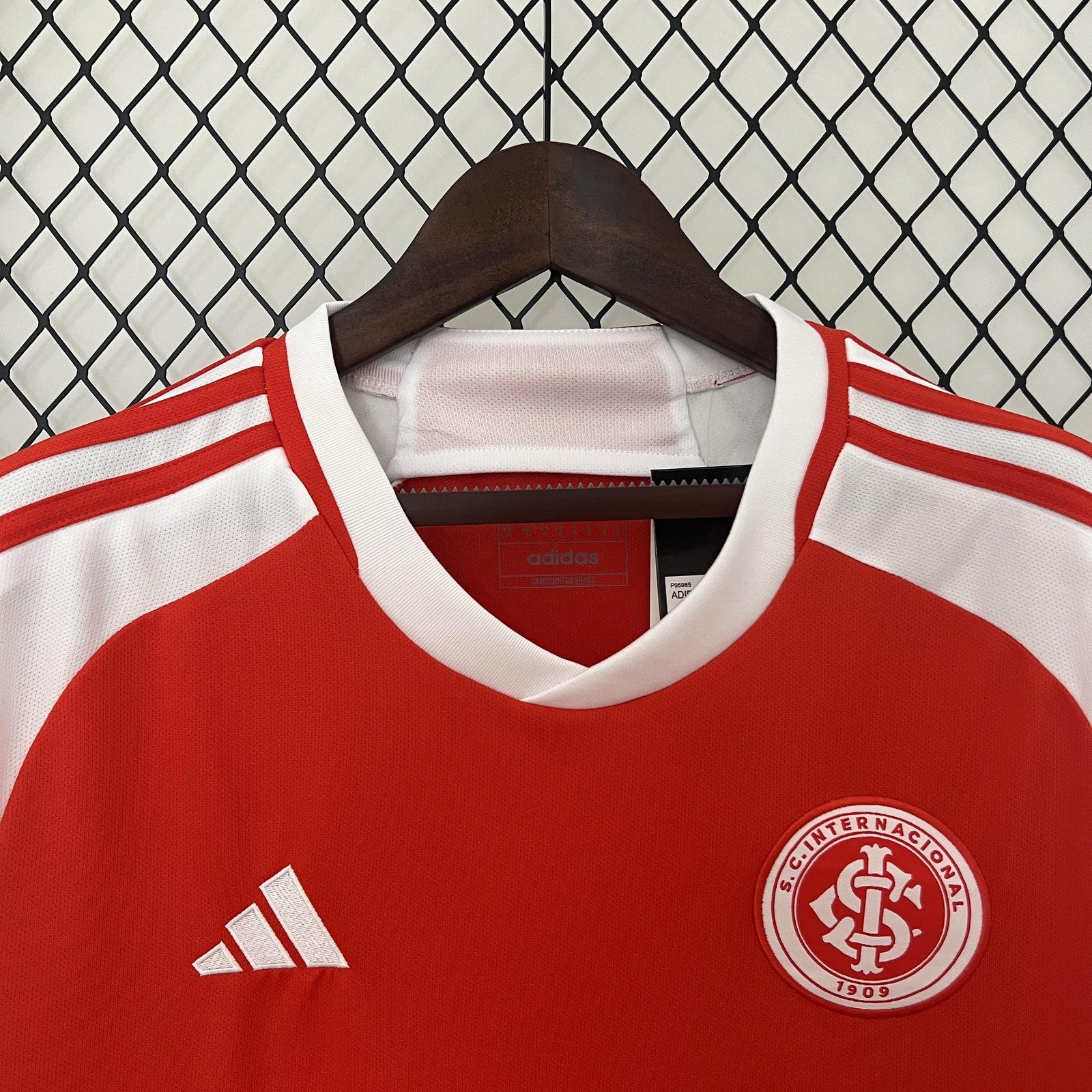 24 25 Internacional Home All Sponsors