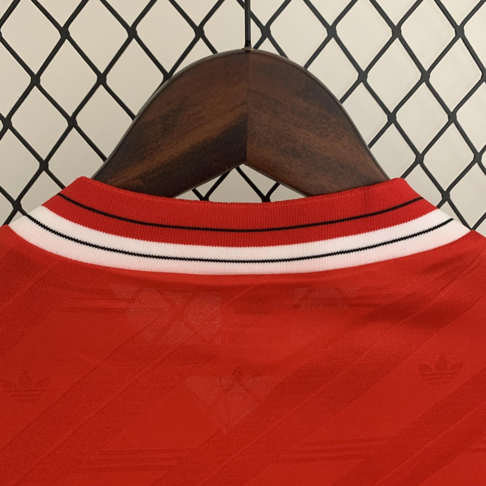 Retro Long Sleeve M U 86 88 Home