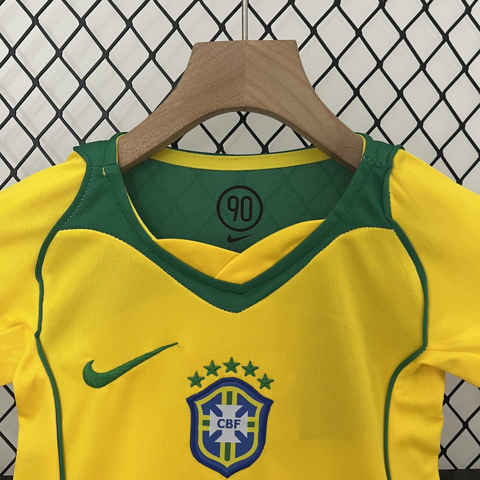 Kids Brazil 2004 Home