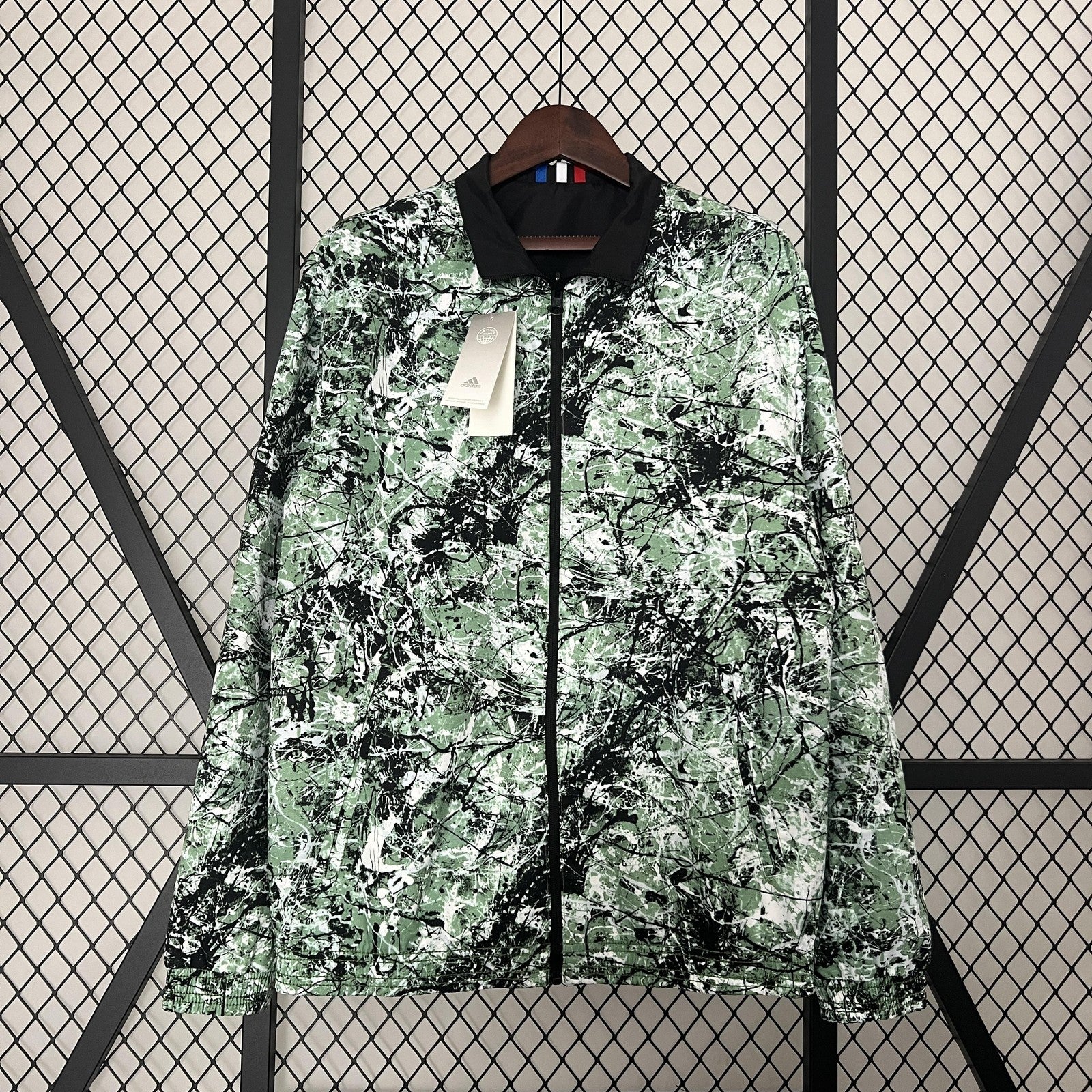 23 24 M U Trench Coat Reversible