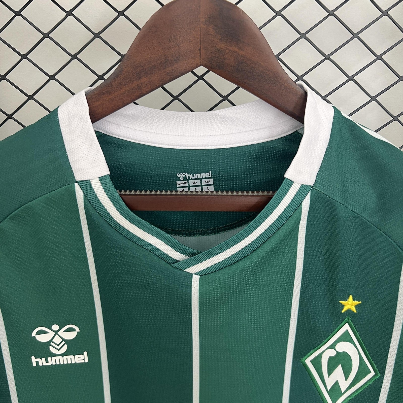 25 26 Werder Bremen Home