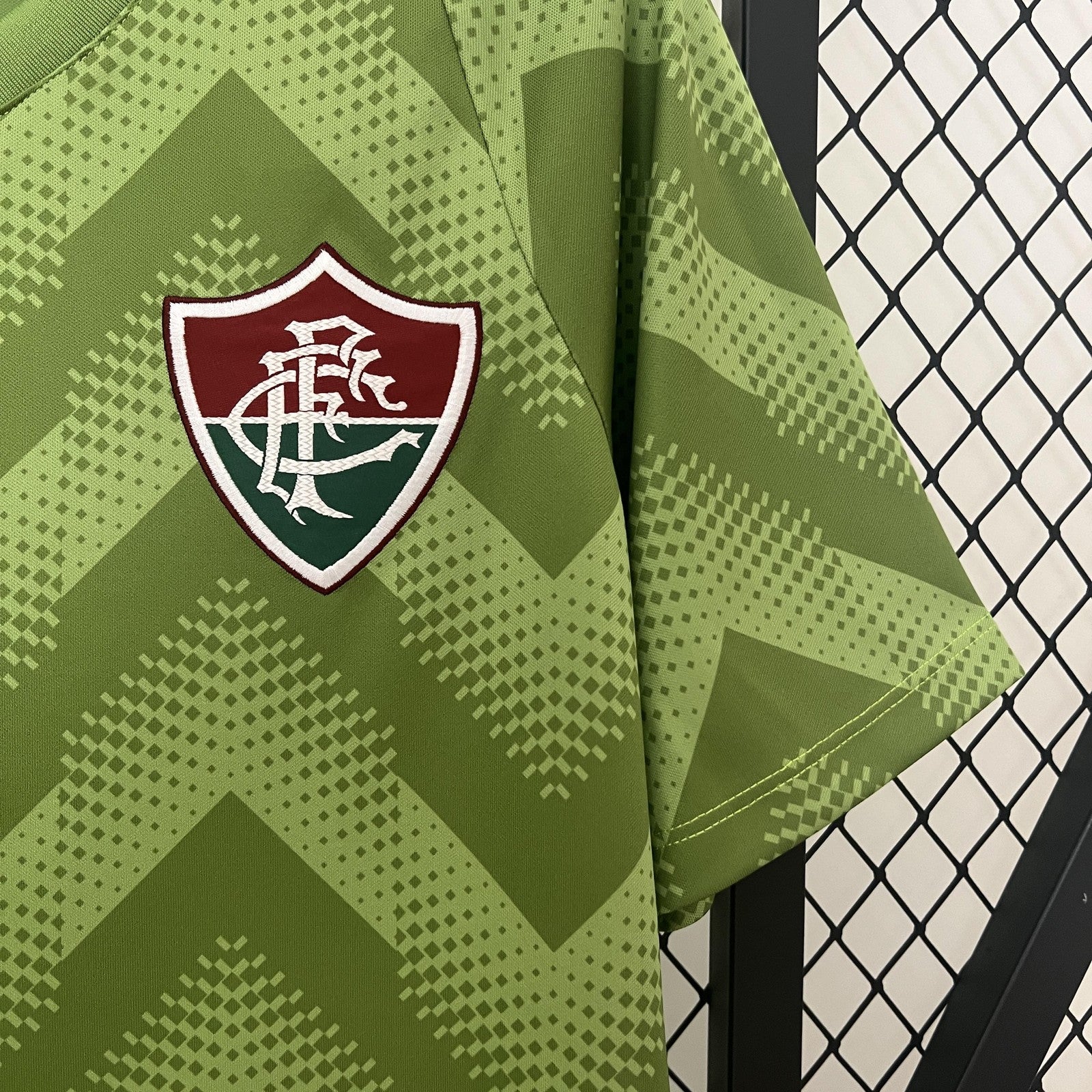 24 25 Fluminense Green