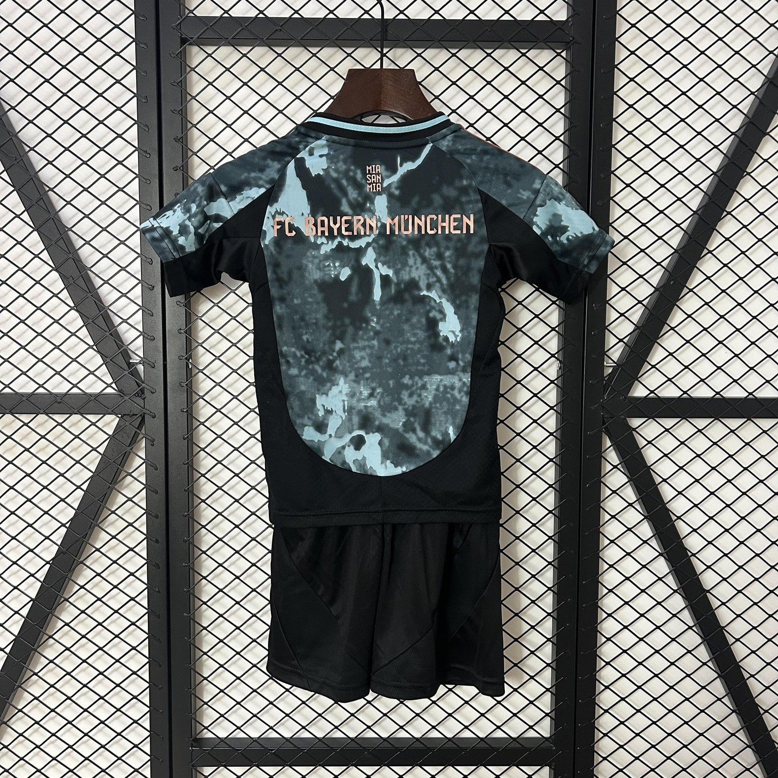 24 25 Kids Bayern Munich Away