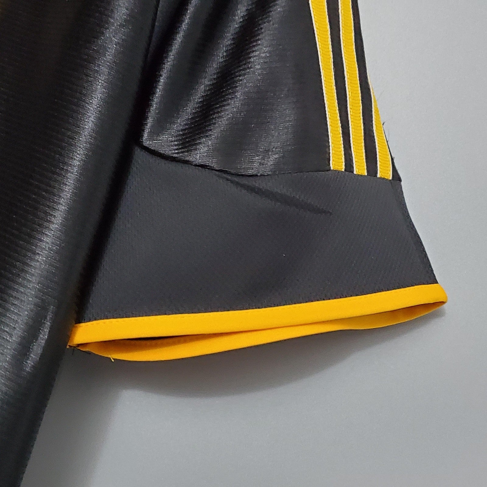 Retro Real Madrid 98 99 Away