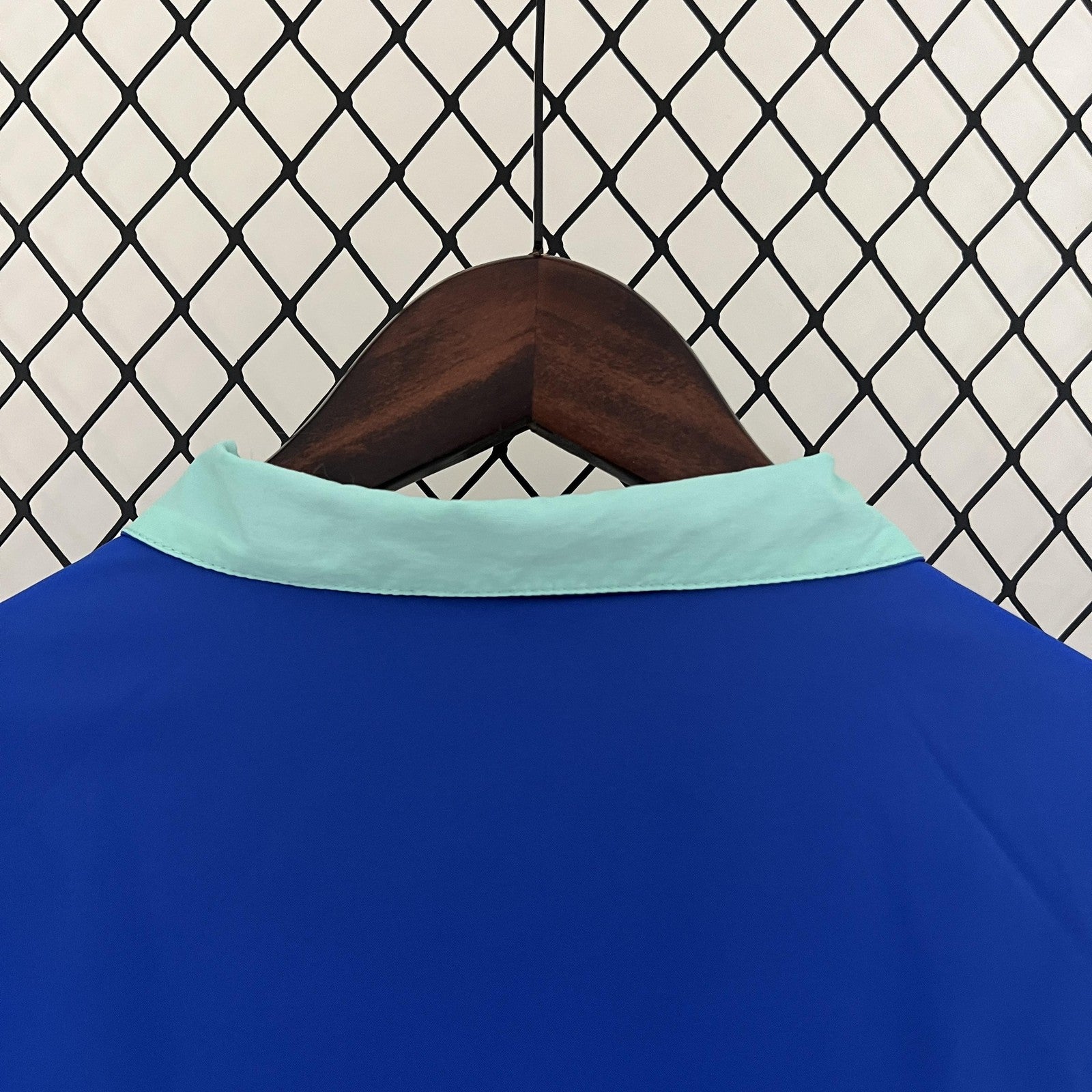 23 24 Chelsea Trench Coat Reversible