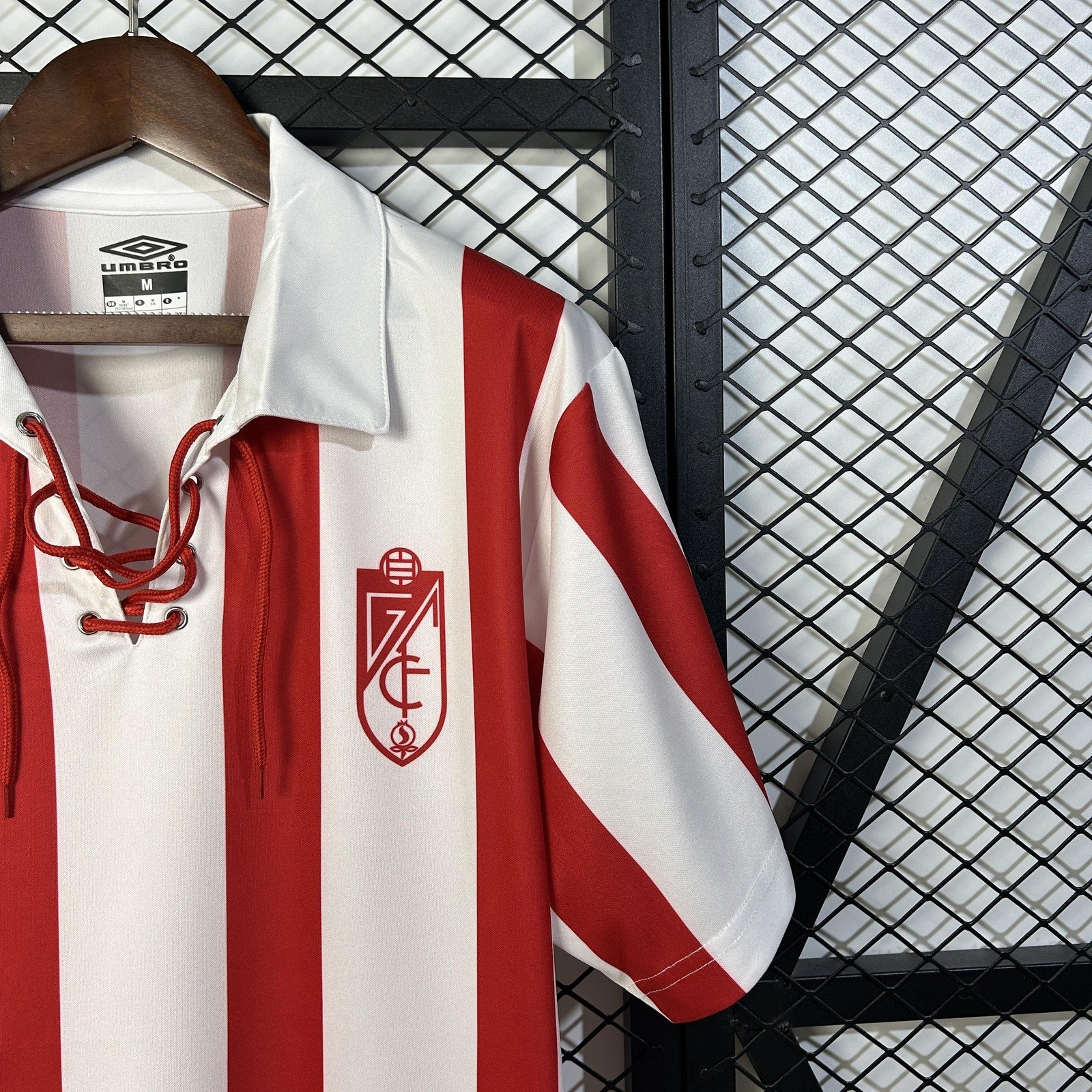 Retro Granada Home