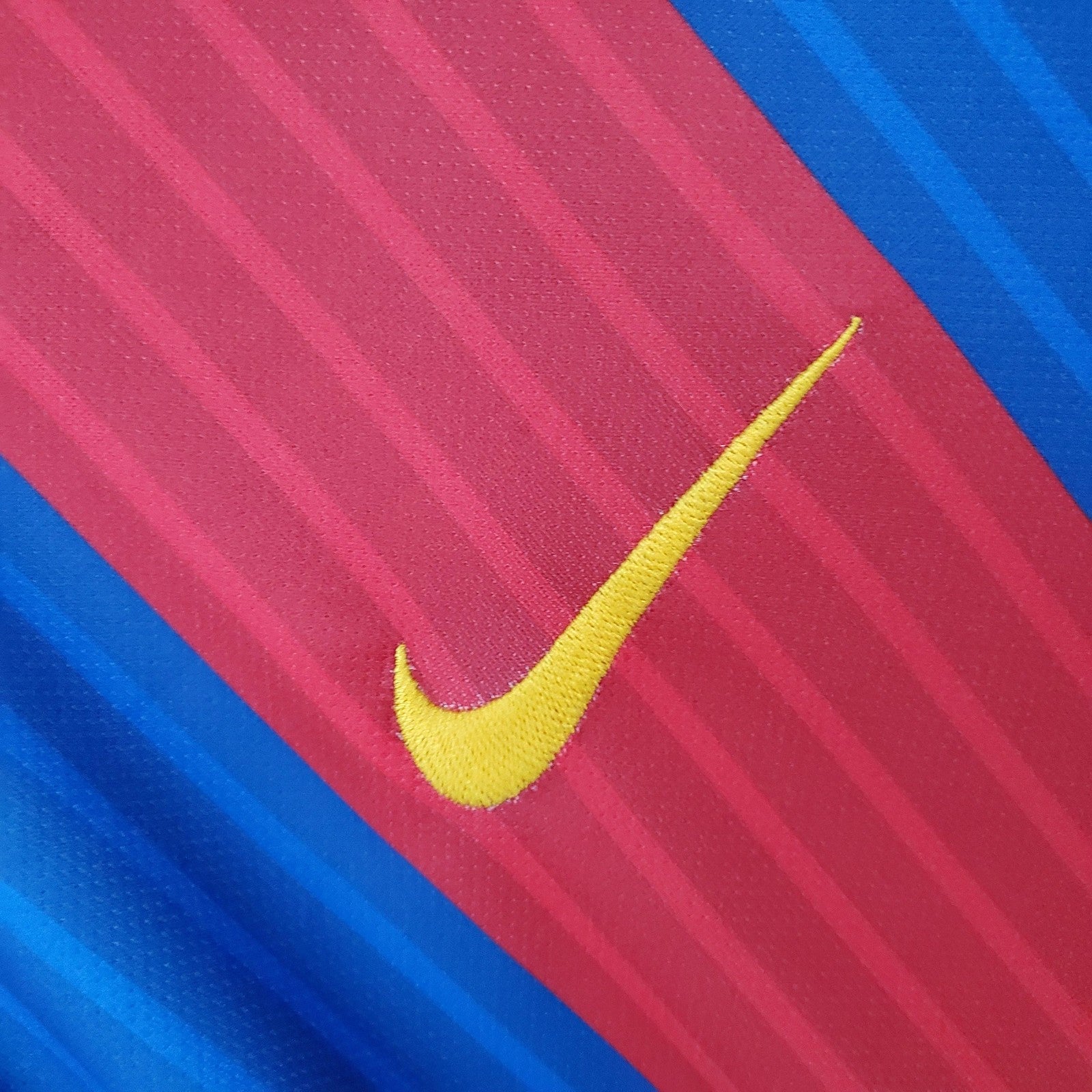 Retro Barcelona 16 17 Home