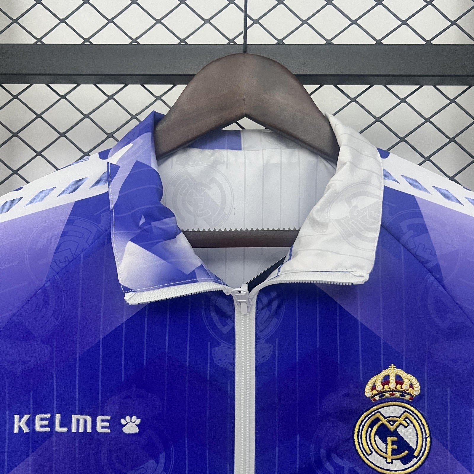 24 25 Real Madrid Trench Coat Reversible