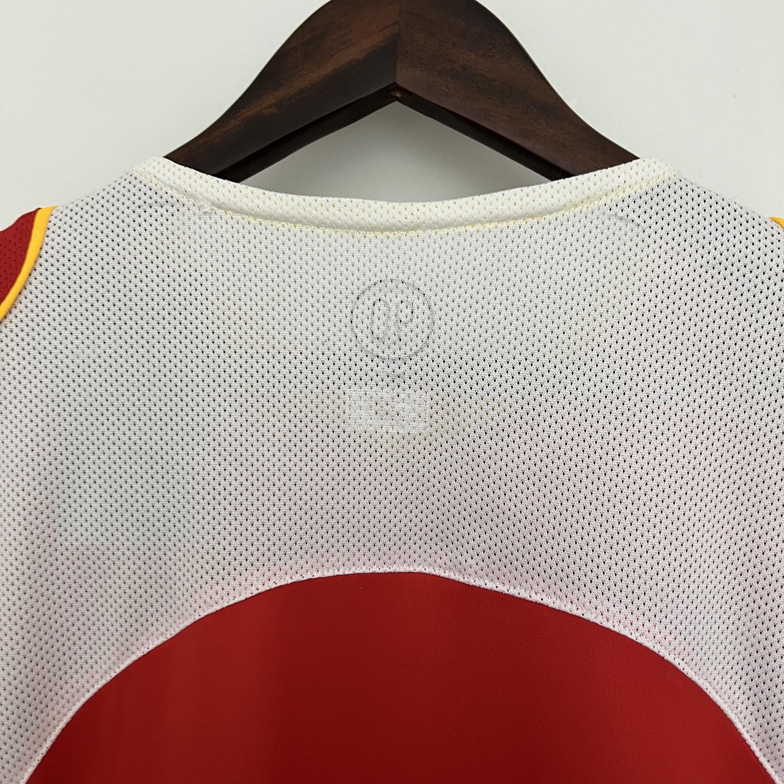 Retro Arsenal 04 05 Home