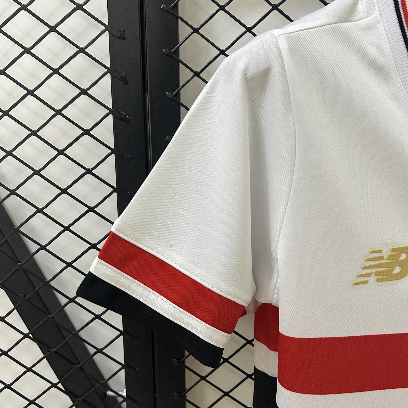 25 26 Women Sao Paulo Home