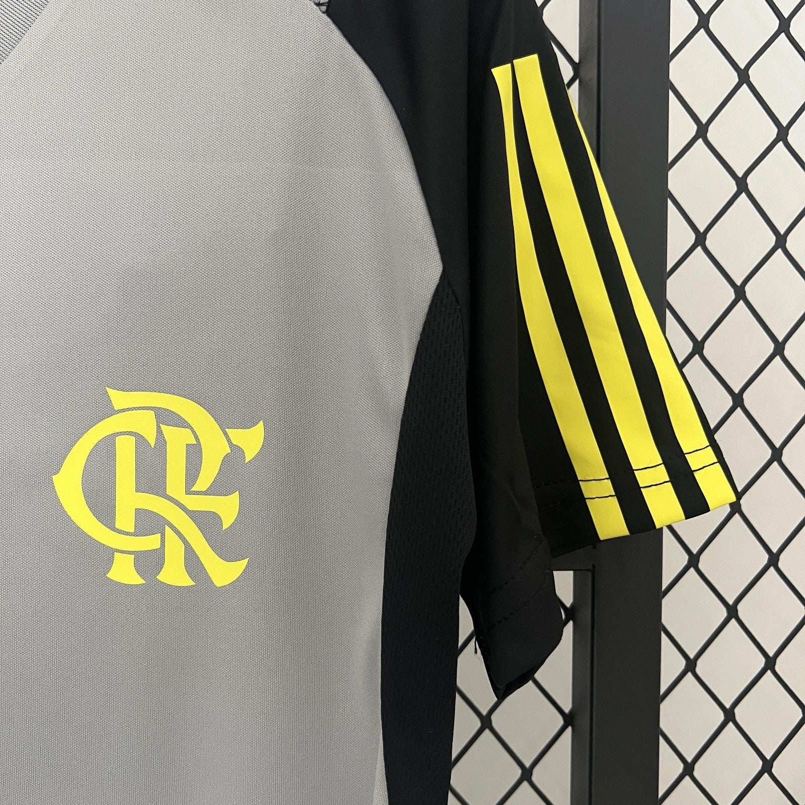 24 25 Womens Flamengo Training