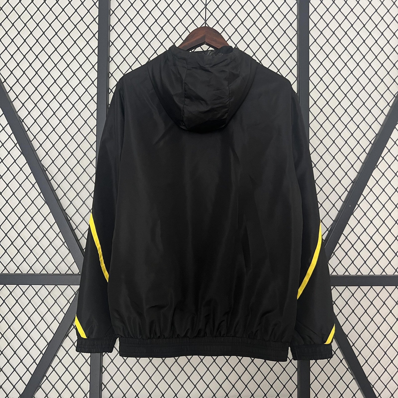 24 25 Dortmund Windbreaker