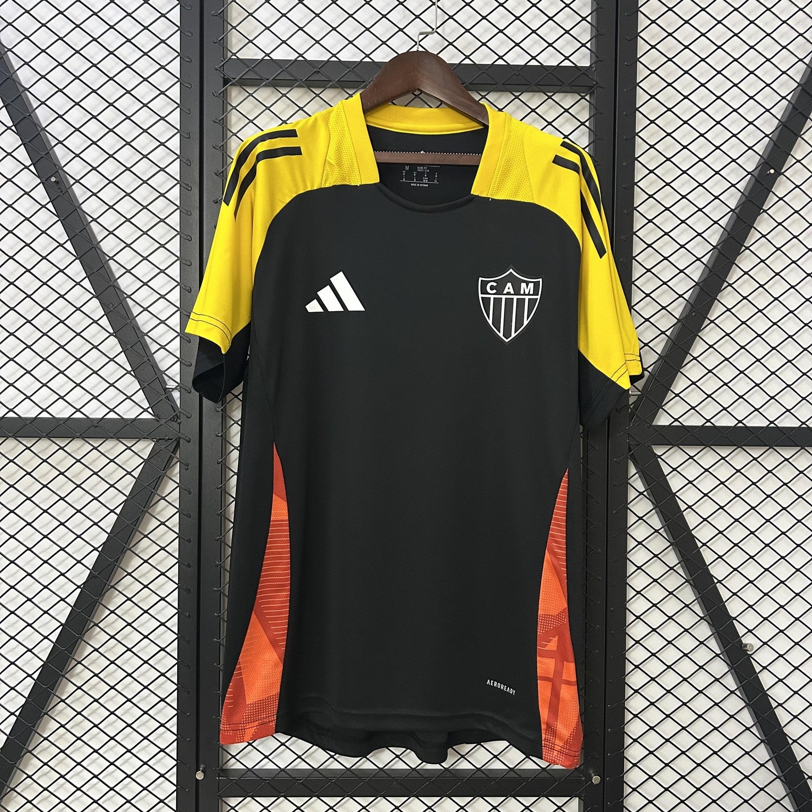 25 26 Atltico Mineiro Training Jersey Black