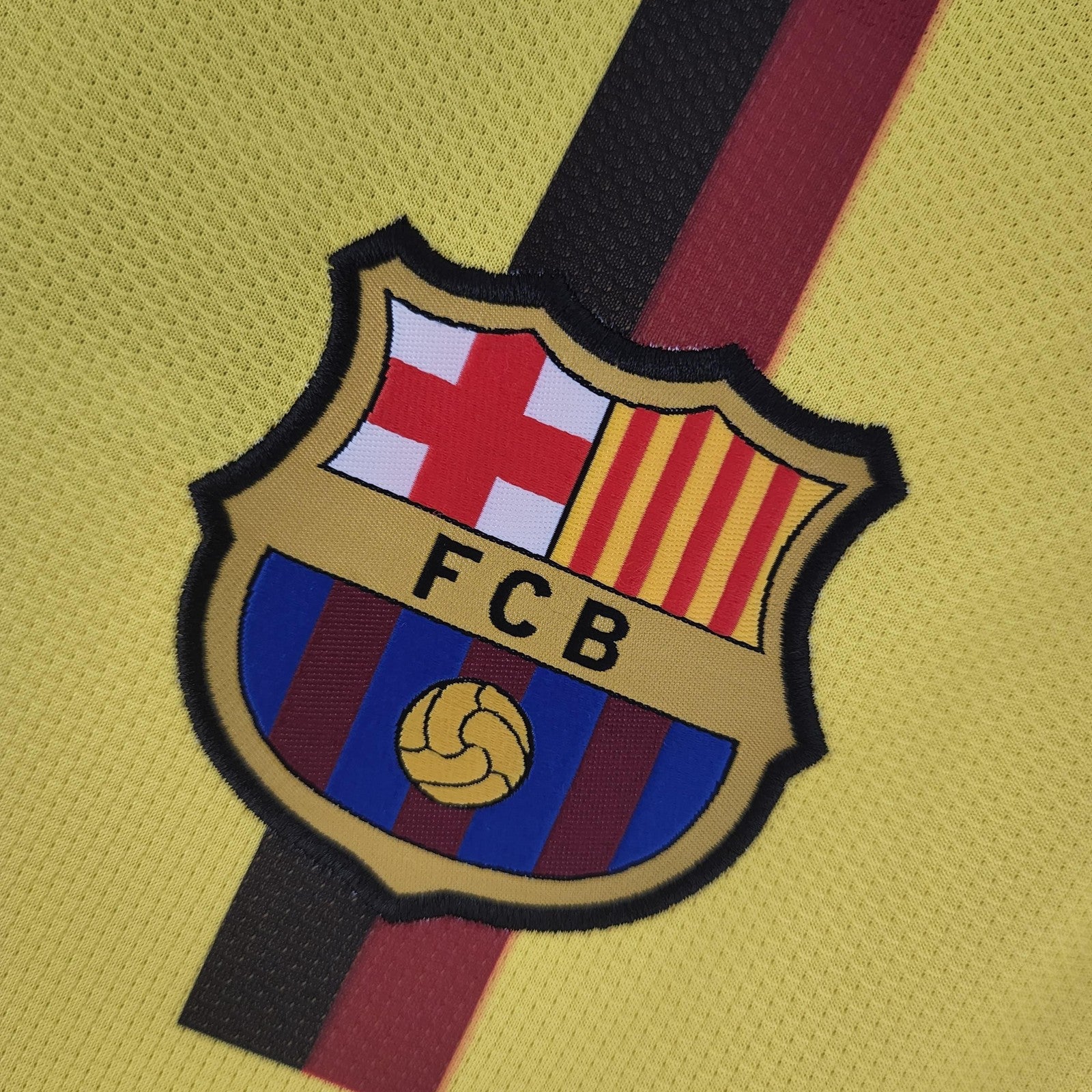 Retro Long Sleeve Barcelona 08 09 Away