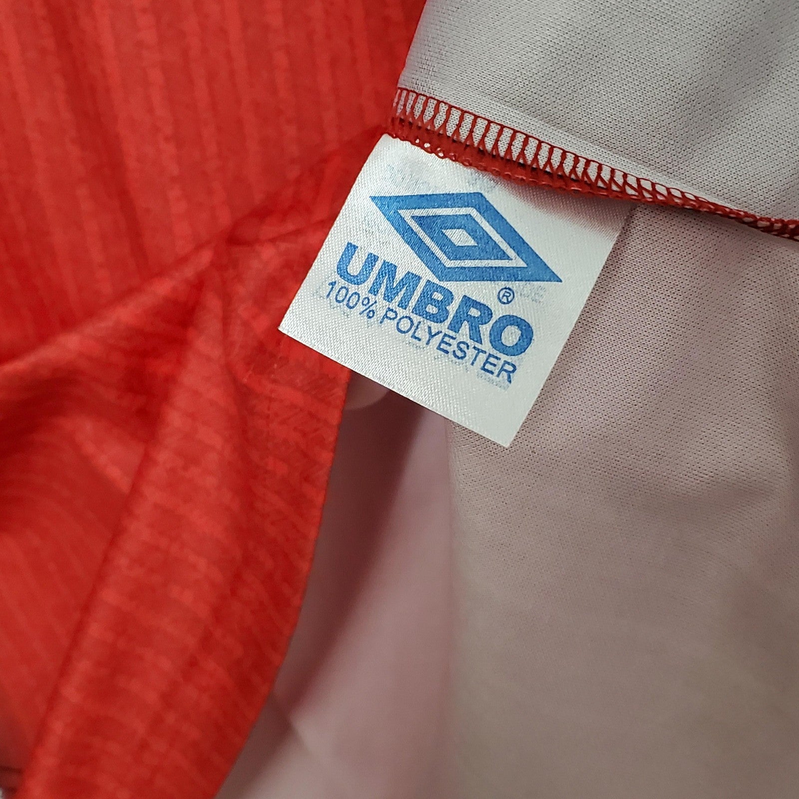 Retro Long Sleeve 1996 M U Home