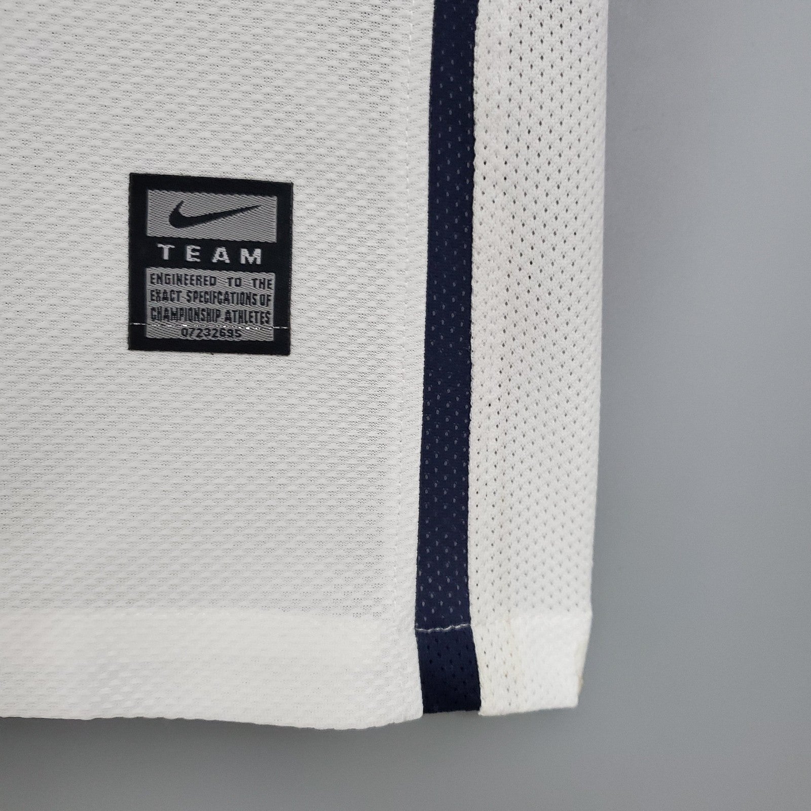 Retro Manchester United Champions League Away White