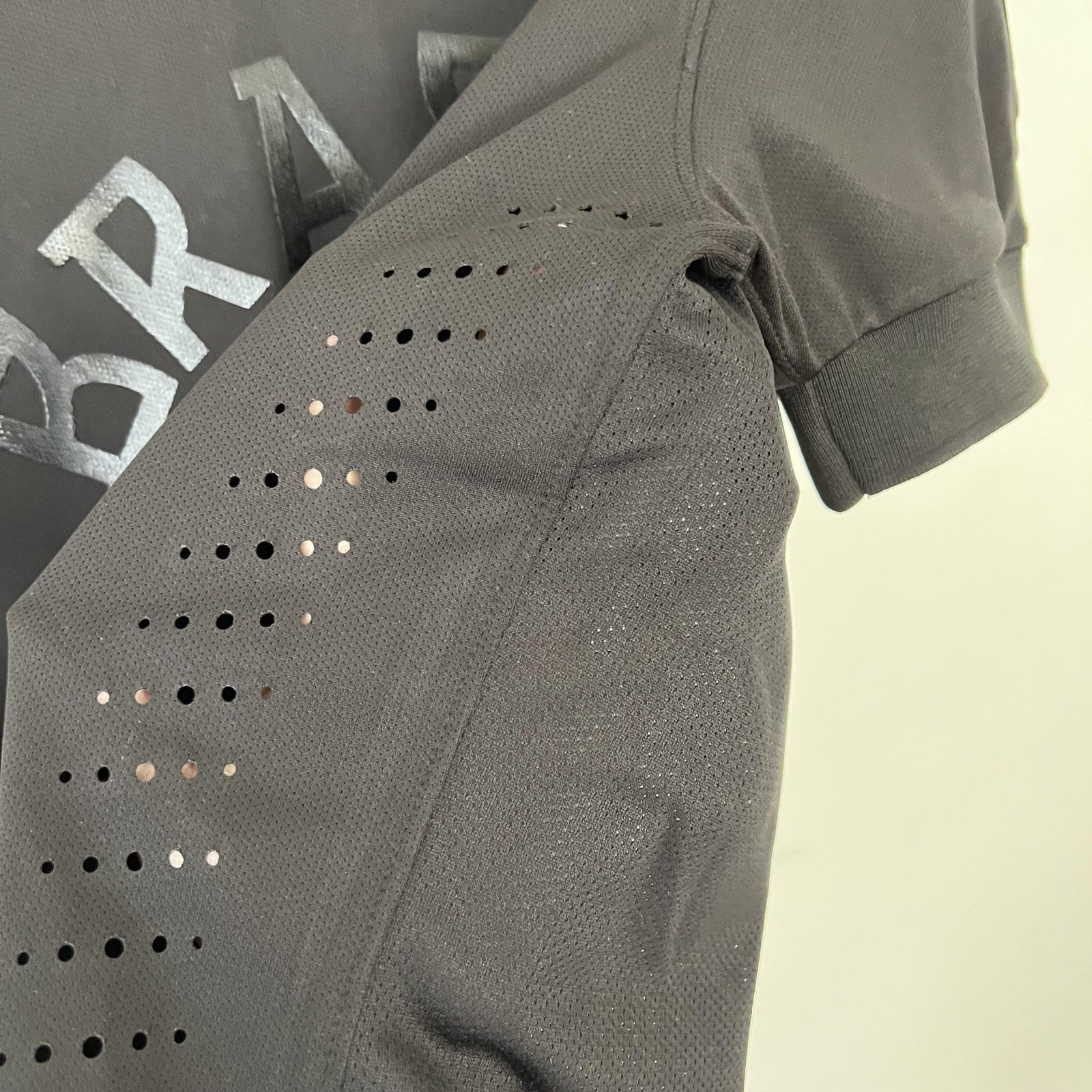 Retro Brazilian Black