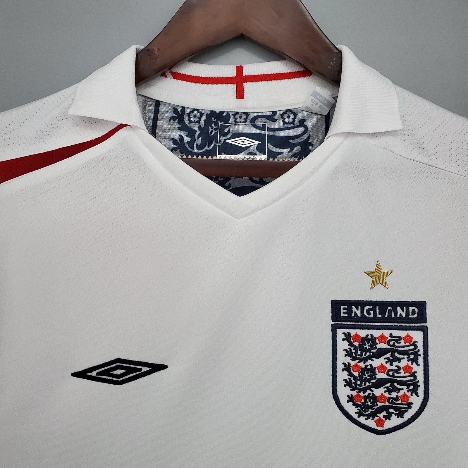 Retro 2006 England Home