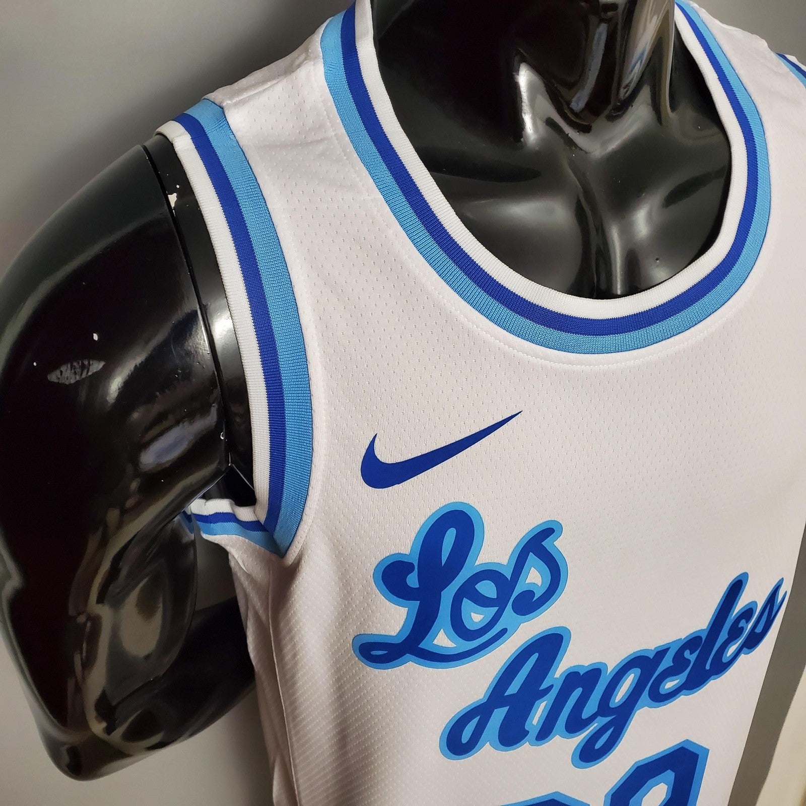 Retro Night Howard#39 Los Angeles Lakers White Nba Jersey Nike Connect Recognition 2