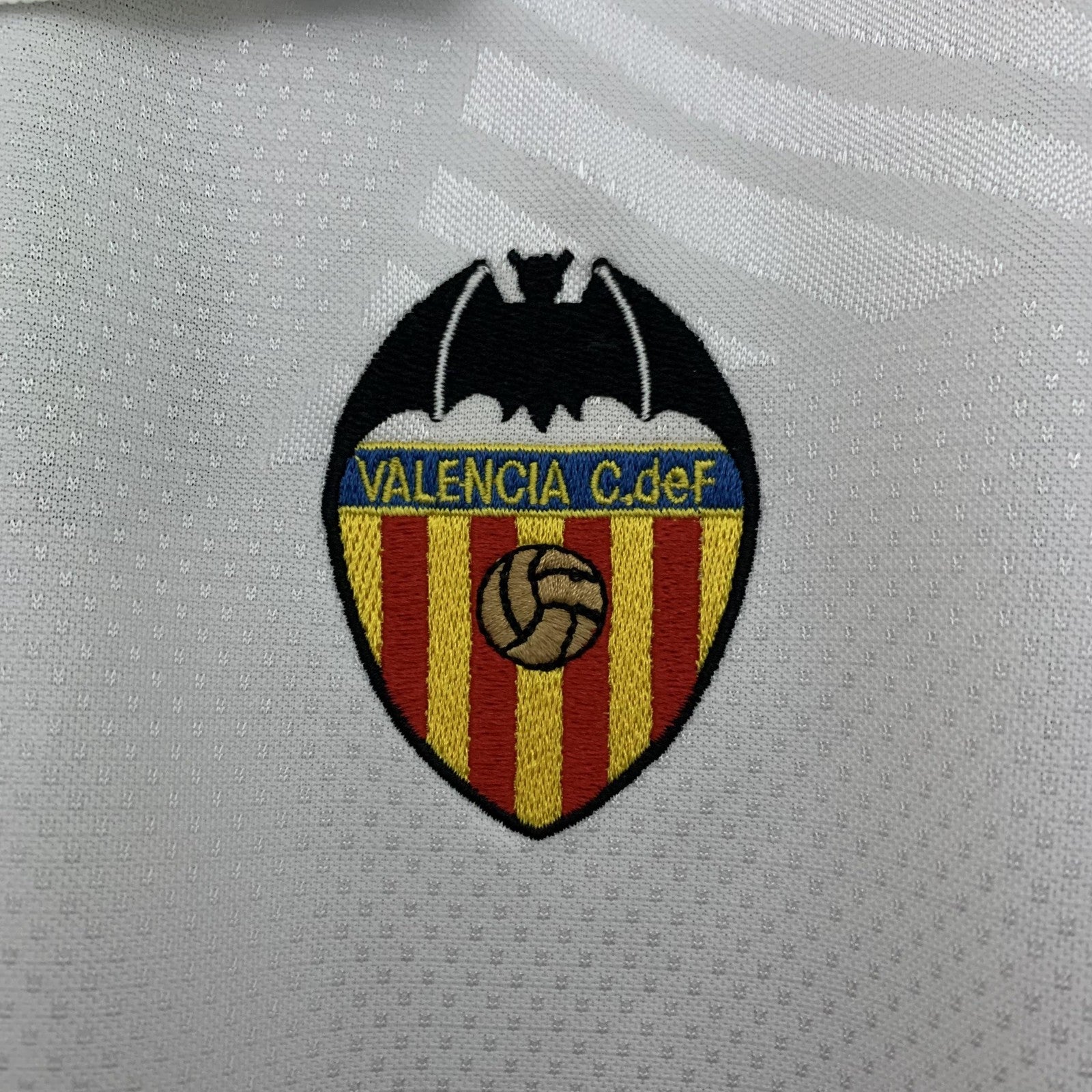Retro Valencia 99 00 Home