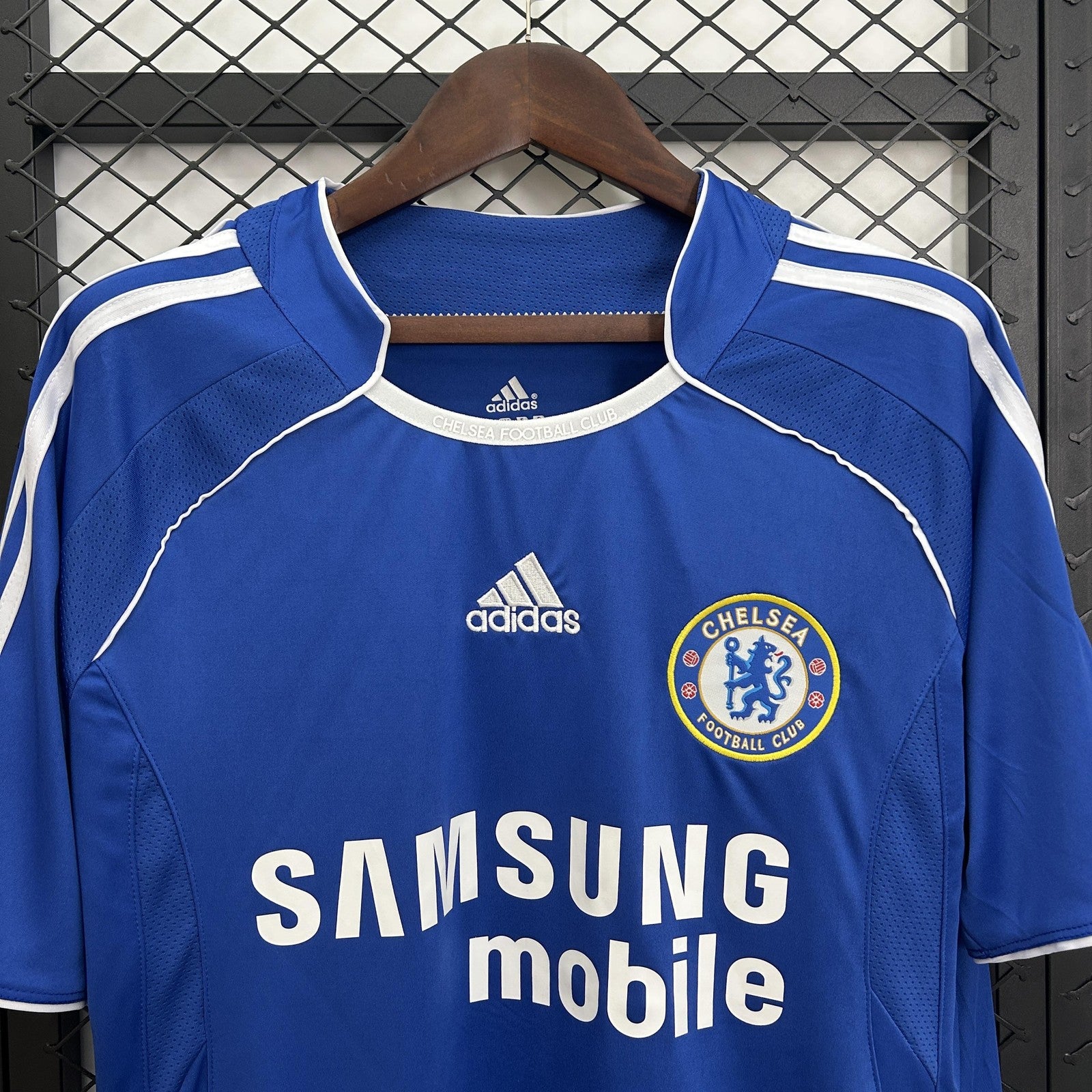 Retro Chelsea 06 07 Home