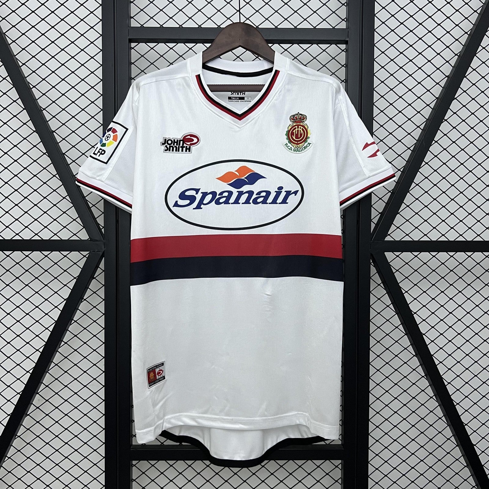 Retro Mallorca White