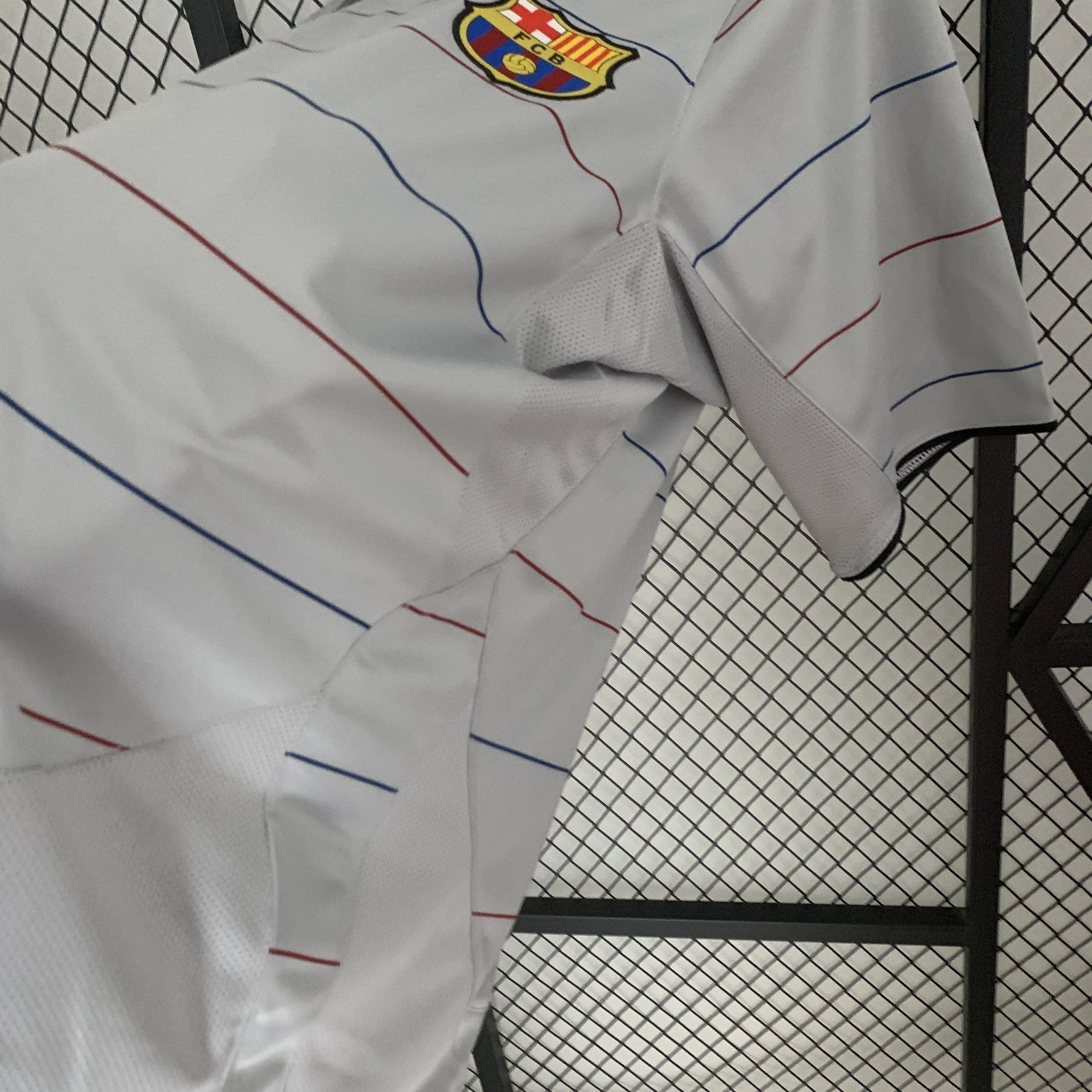 Retro Barcelona 03 04 Away