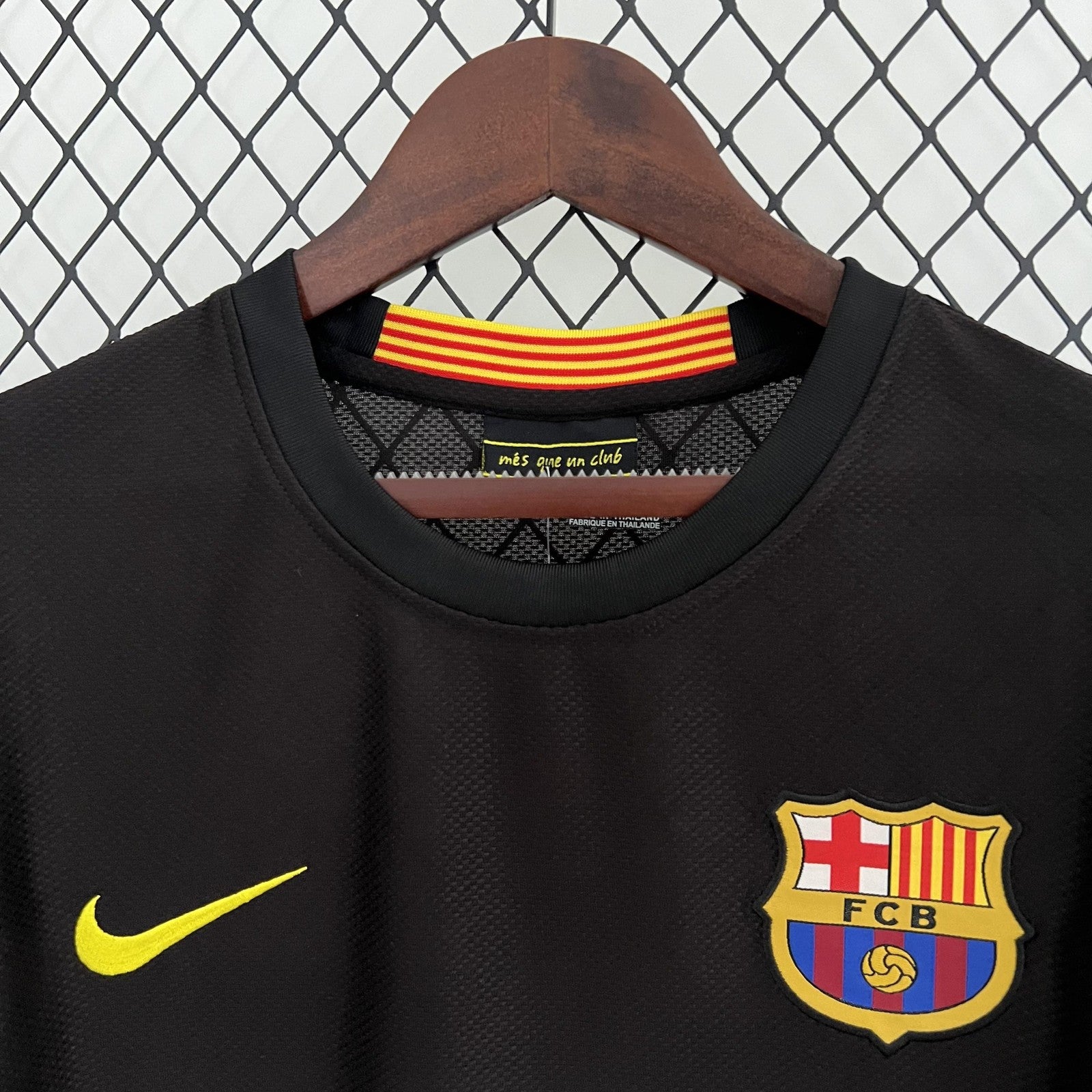 Retro Barcelona Third Away