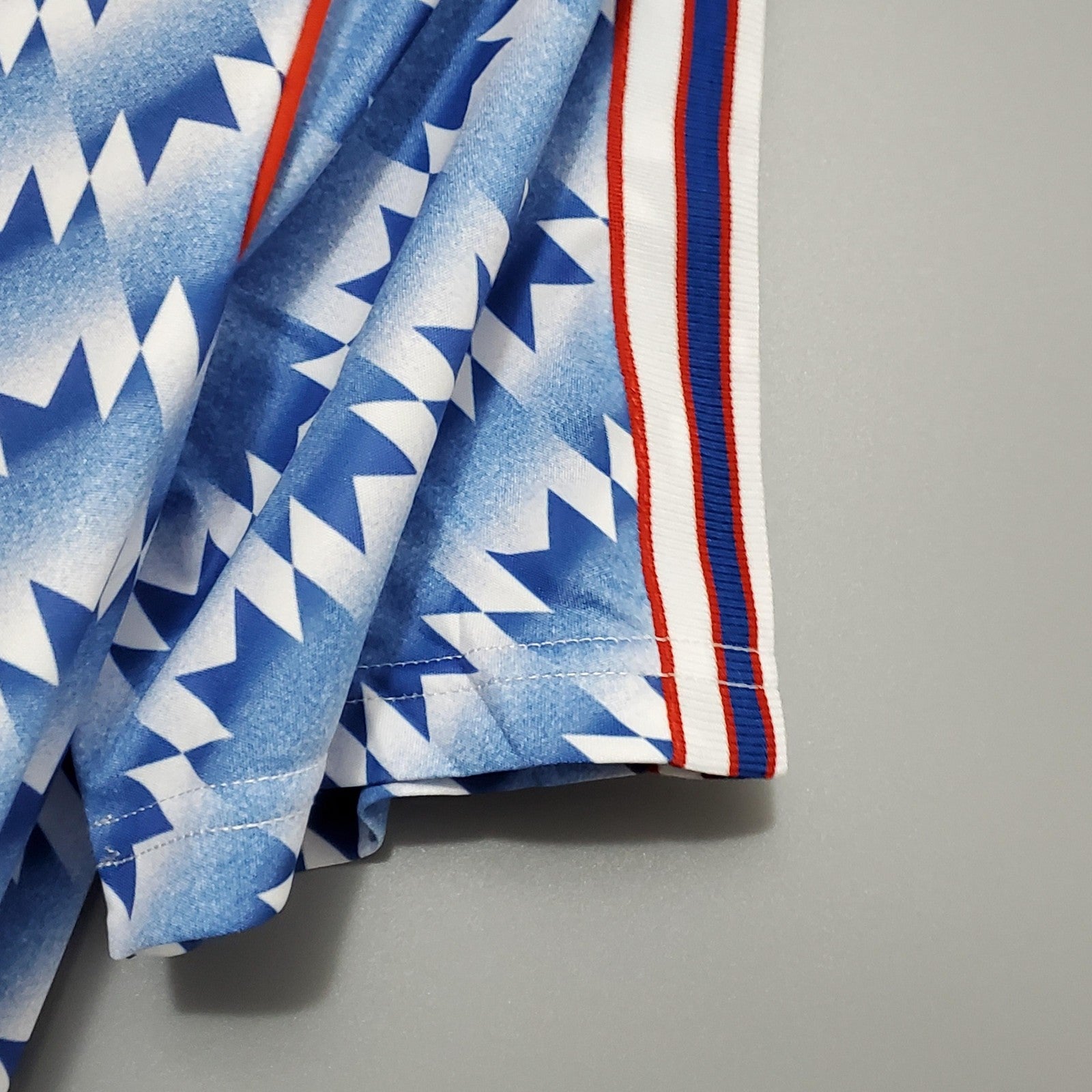 Retro 90 92 M U Away