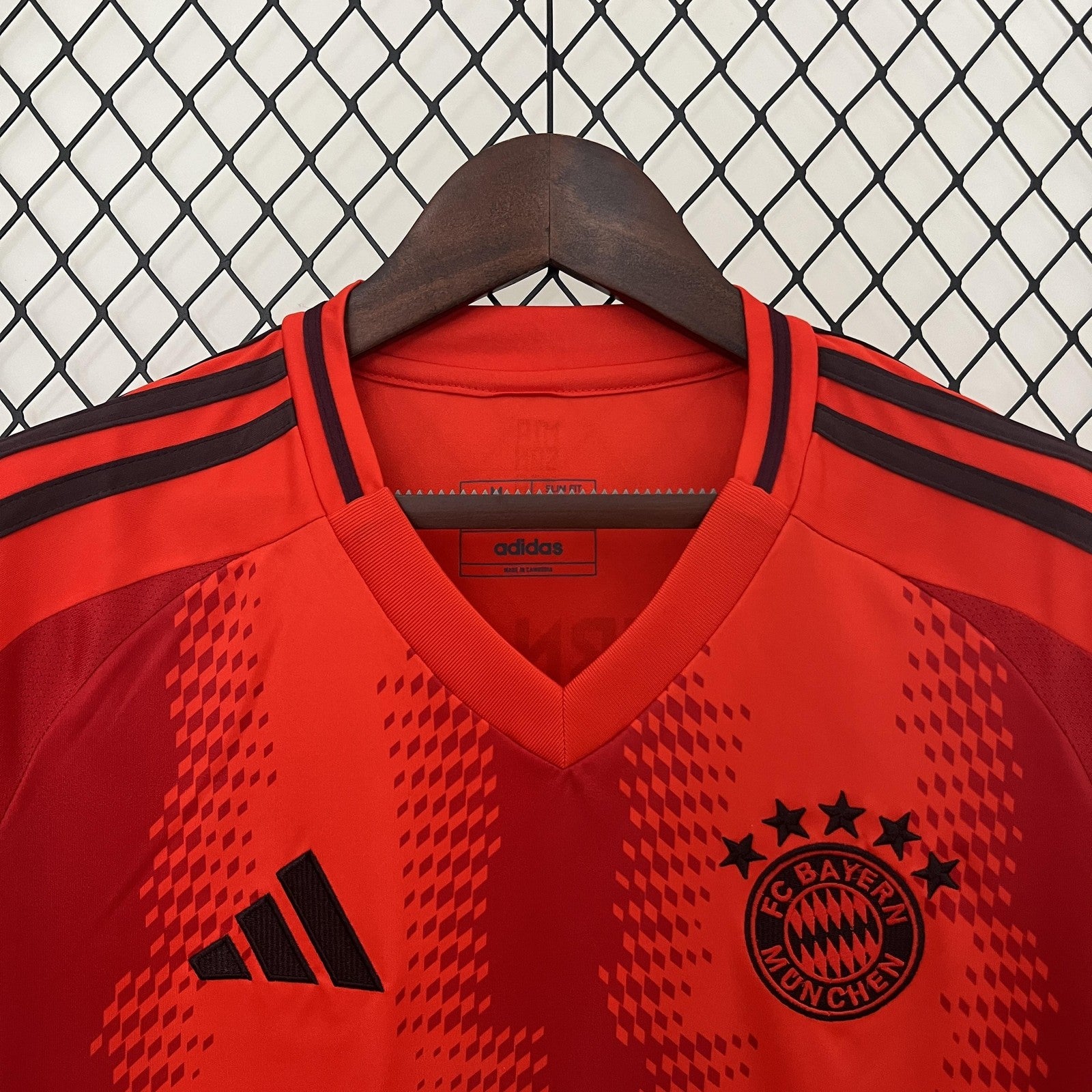 24 25 Bayern Munich Home