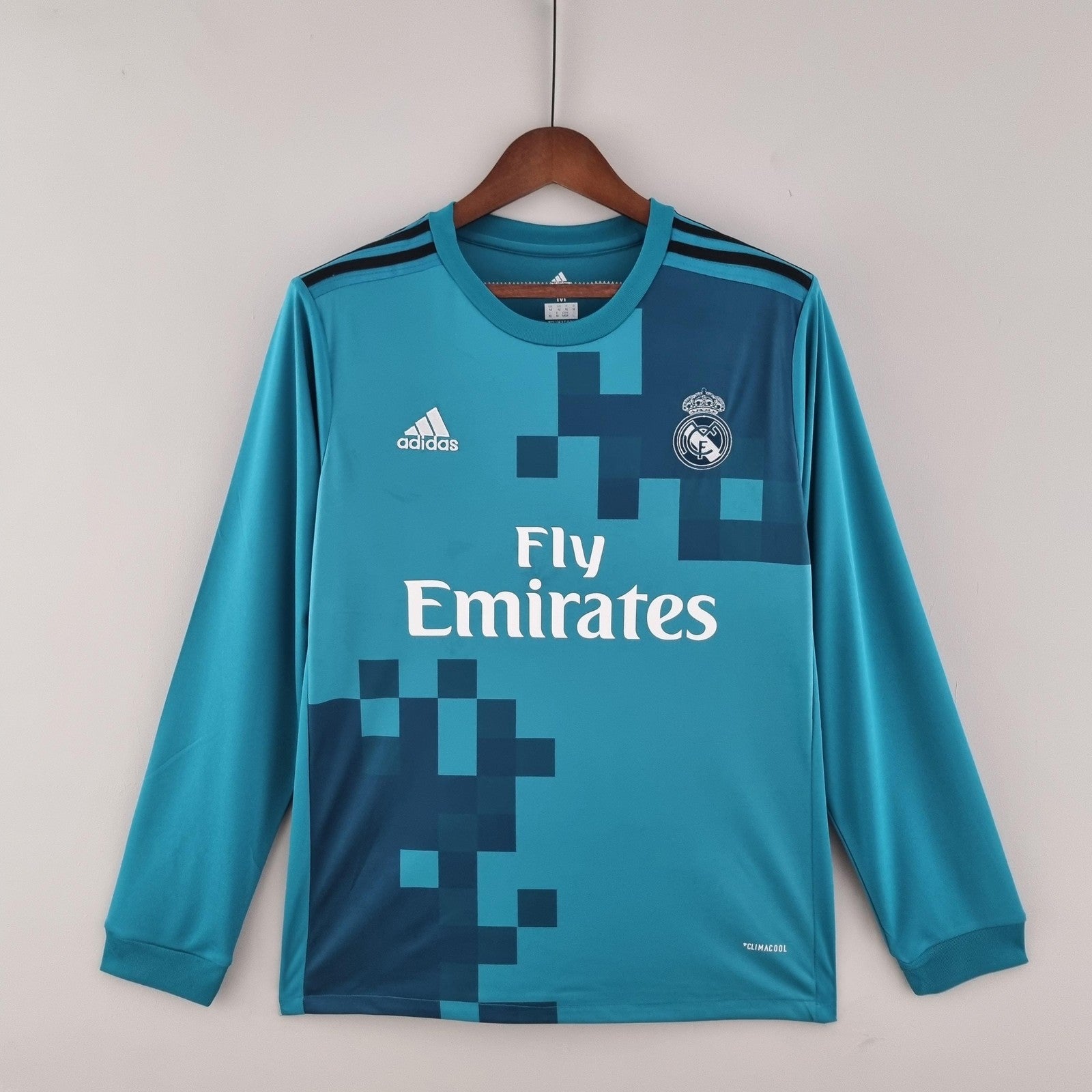 Retro Real Madrid 17 18 Long Sleeve Third Away