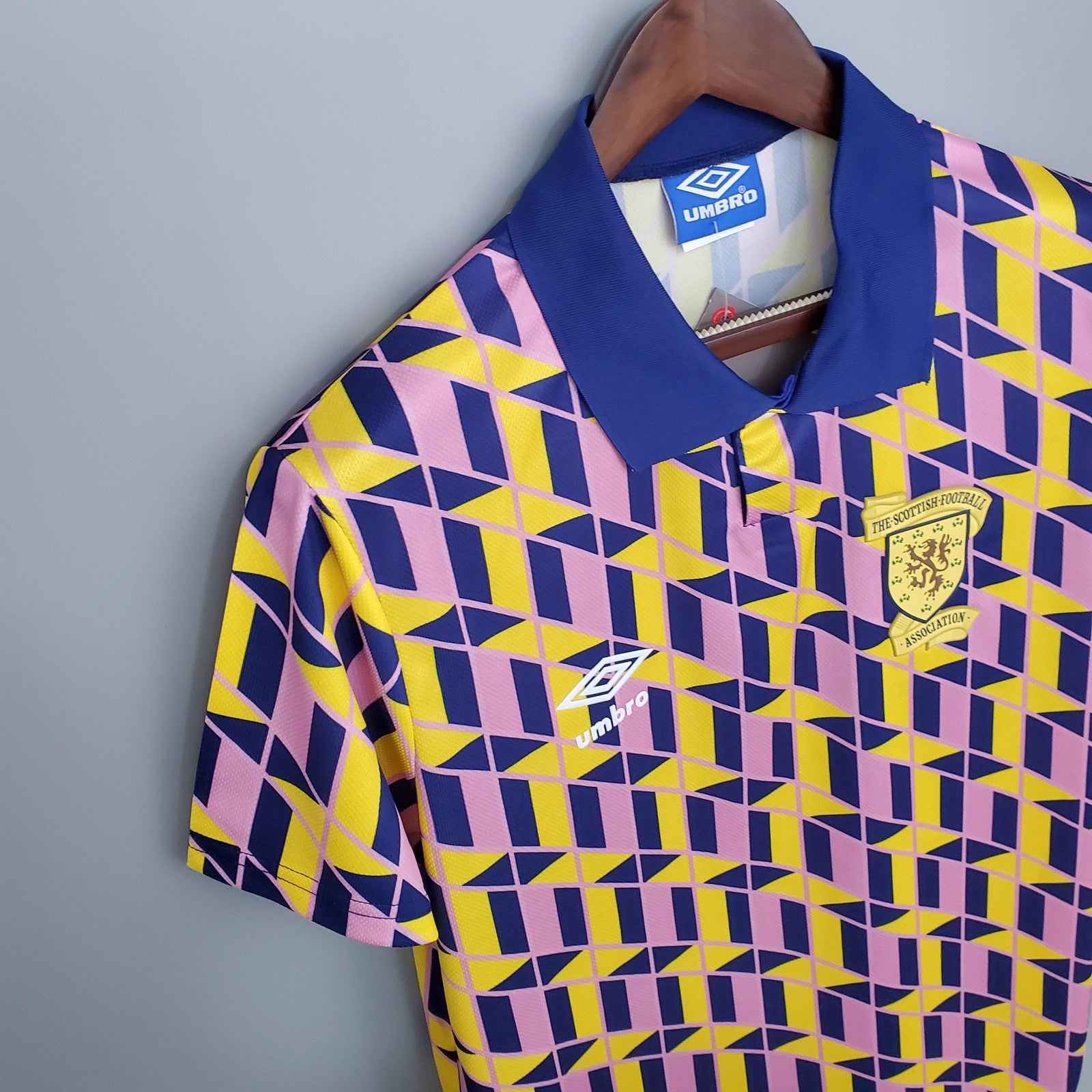 Retro Scotland Third Away