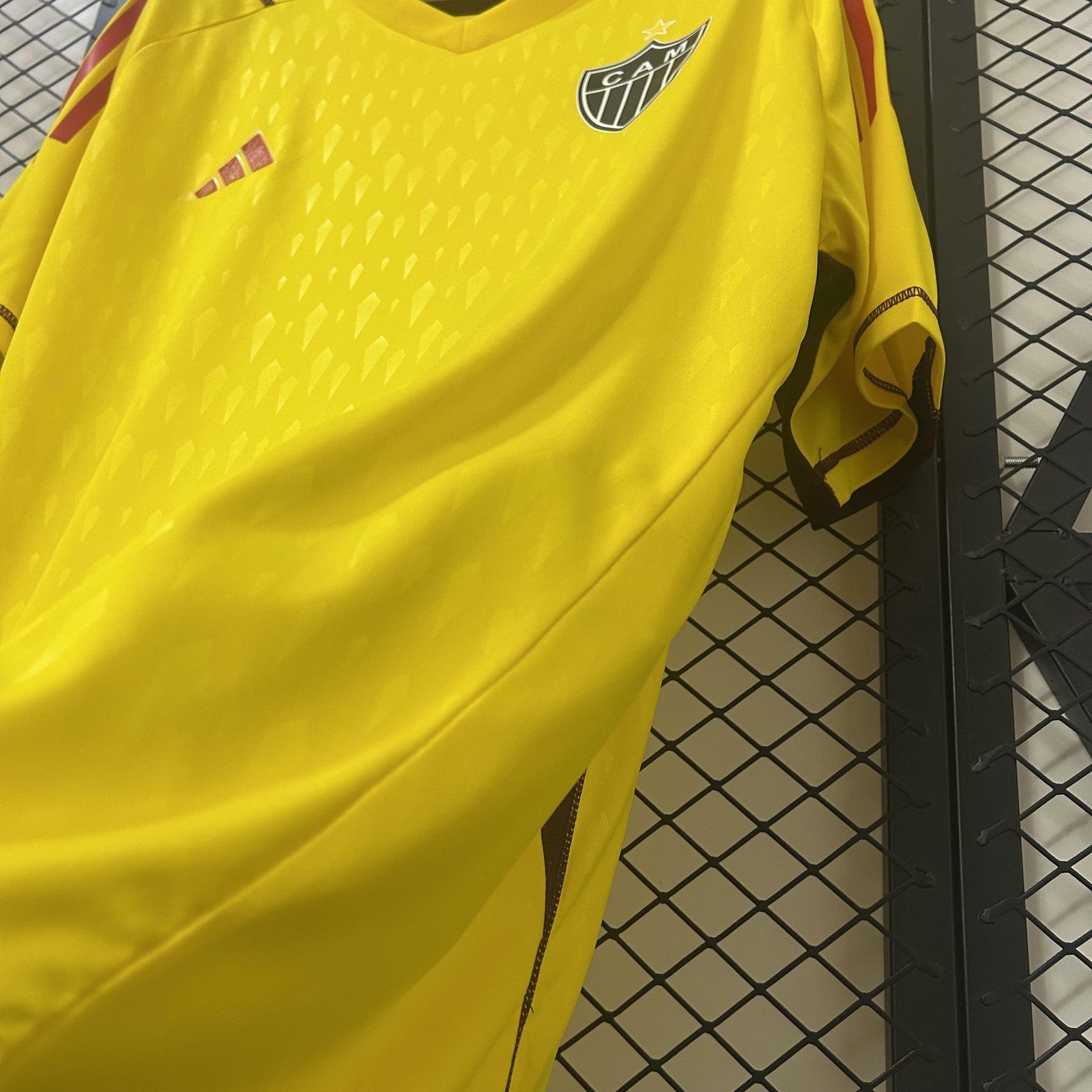 24 25 Atltico Mineiro Limited Edition Goalkeeper Yellow Jersey